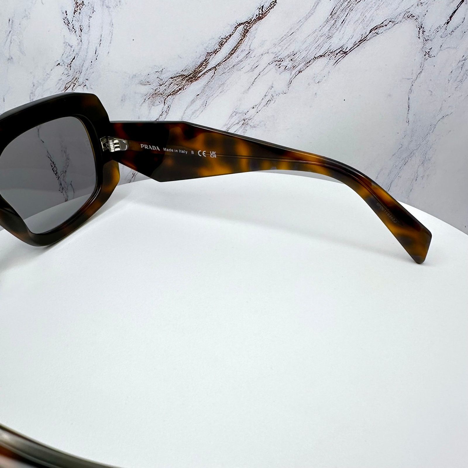 Prada New PRADA Sunglasses Brown Juniper Tortoise Gray Lens Square Size ONE SIZE - 5 Thumbnail