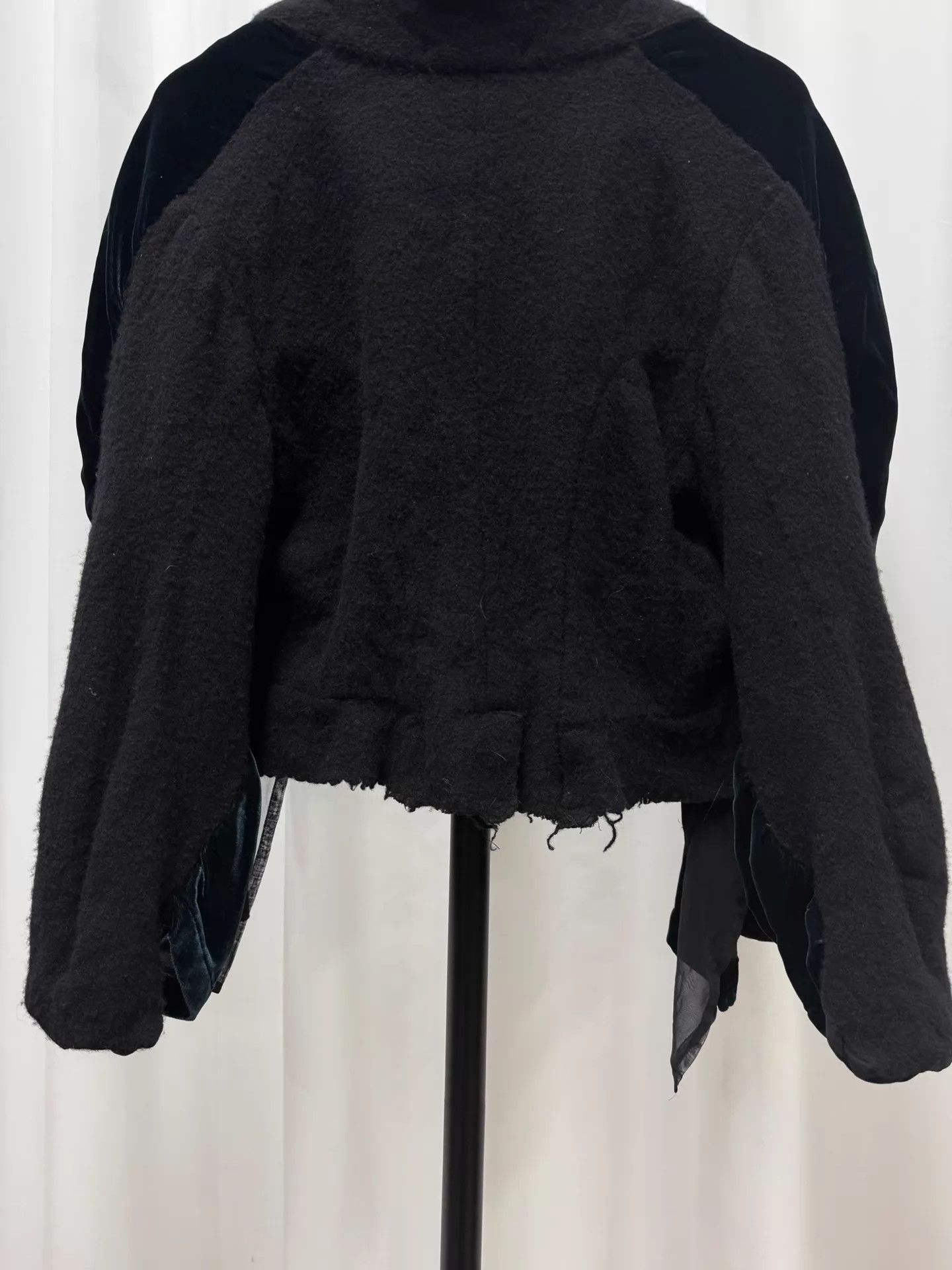 Comme des Garcons Comme des Garçons Dark Green Velvet Cloak Jacket Size ONE SIZE - 7 Thumbnail