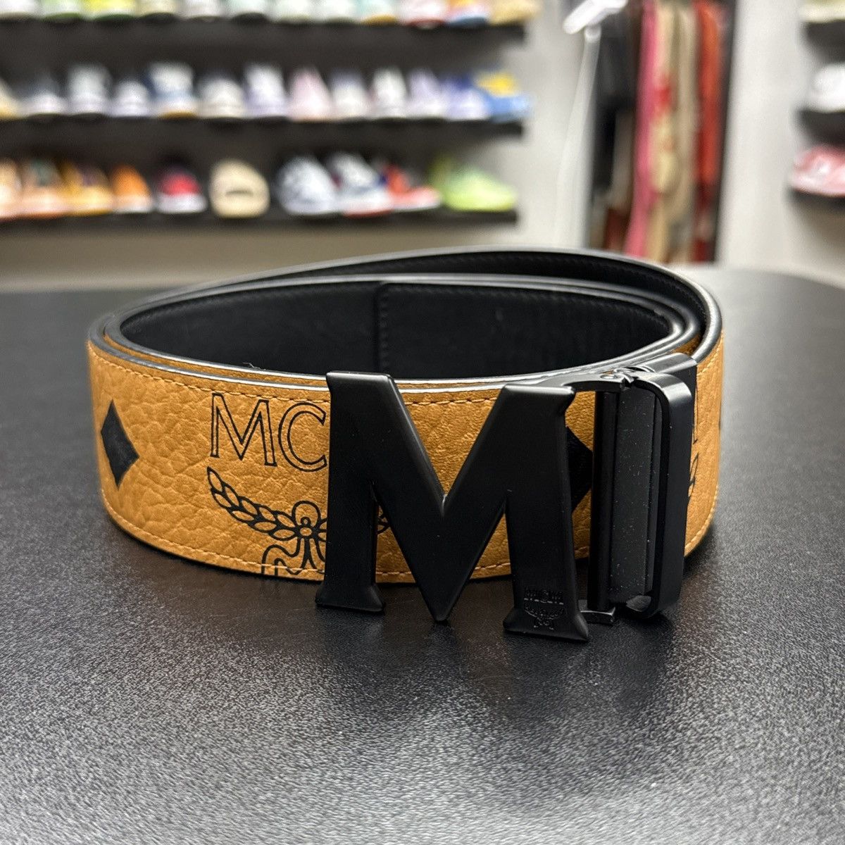 Authentic - MCM Monogram Belt - Reversible -  Cognac & Green - Unisex MCM Size L Tan Black Burgundy Monogram Leather Reversible  main image 2