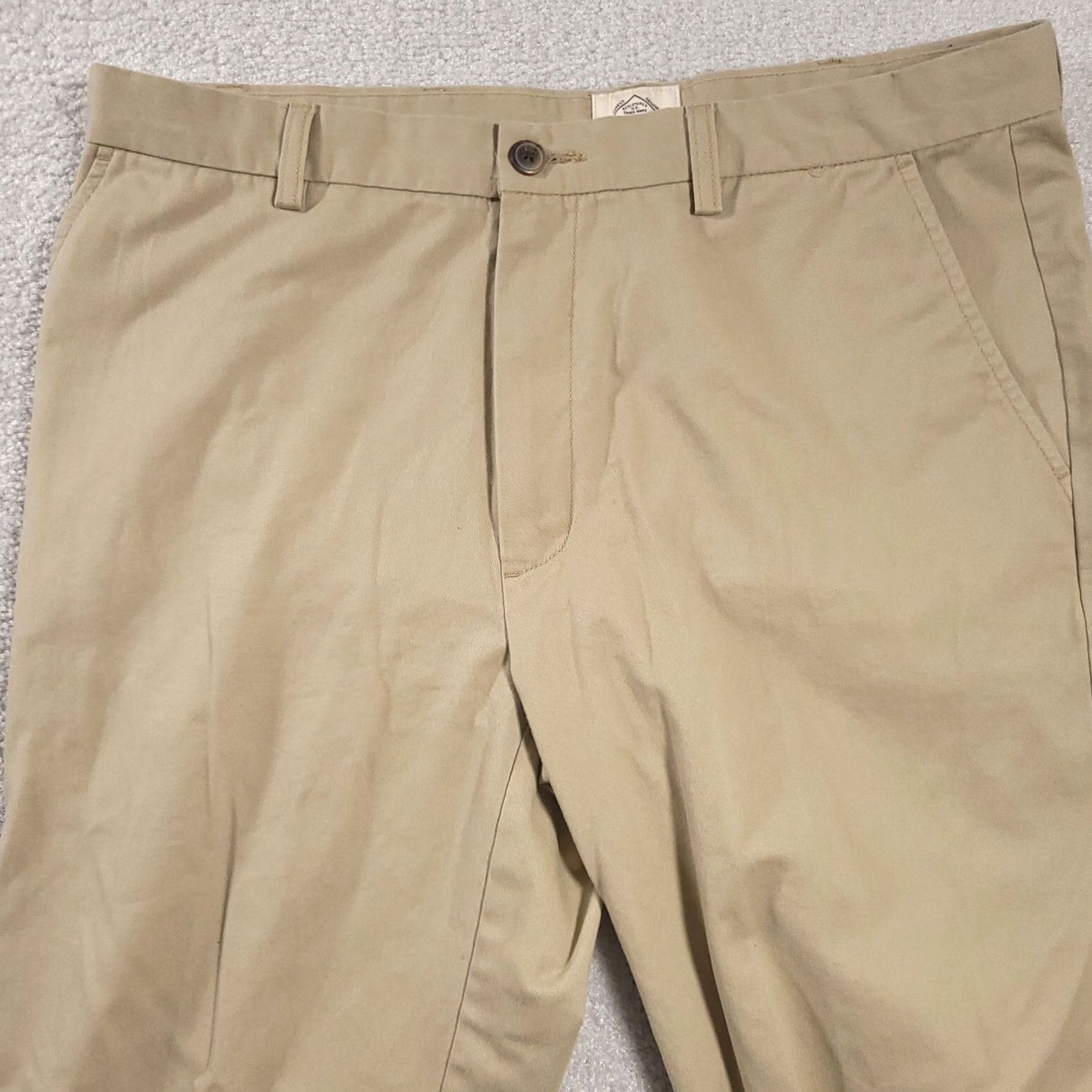Vintage St. John's Bay Khaki Pants Men's 36X32 Classic Easy Care Chino Tapered Leg Beige Size US 36 / EU 52 - 3 Thumbnail