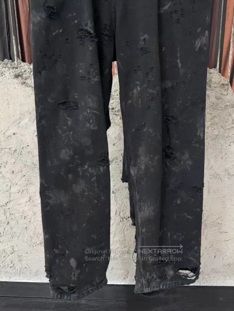 Balenciaga Balenciaga Distressed Ripped Denim Jeans. Size US 26 / EU 42 - 4 Thumbnail