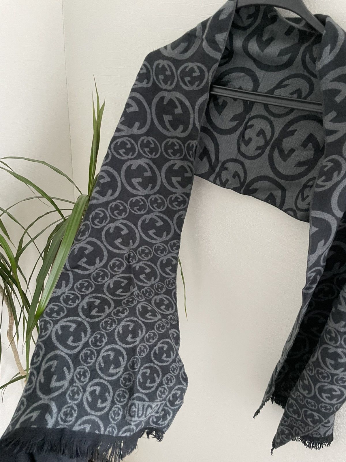 Gucci Gucci Scarf Monogram Wool Black Grey Logo Print Pattern Size ONE SIZE - 5 Thumbnail