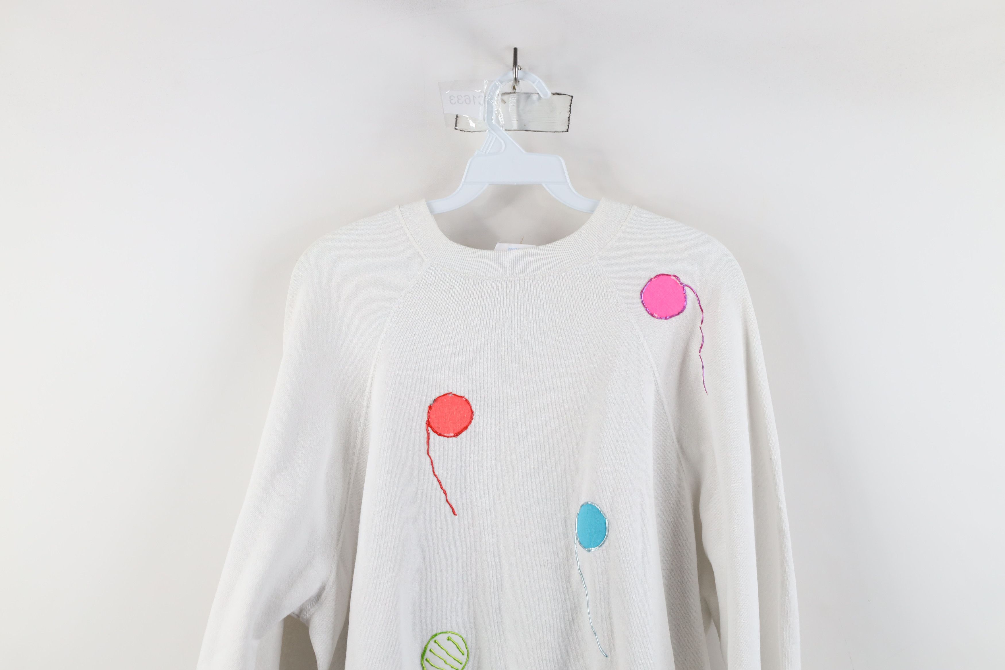 Disney × Vintage Vintage 90s Disney Puff Paint Minnie Mouse Sweatshirt USA Size XL / US 12-14 / IT 48-50 - 13 Thumbnail