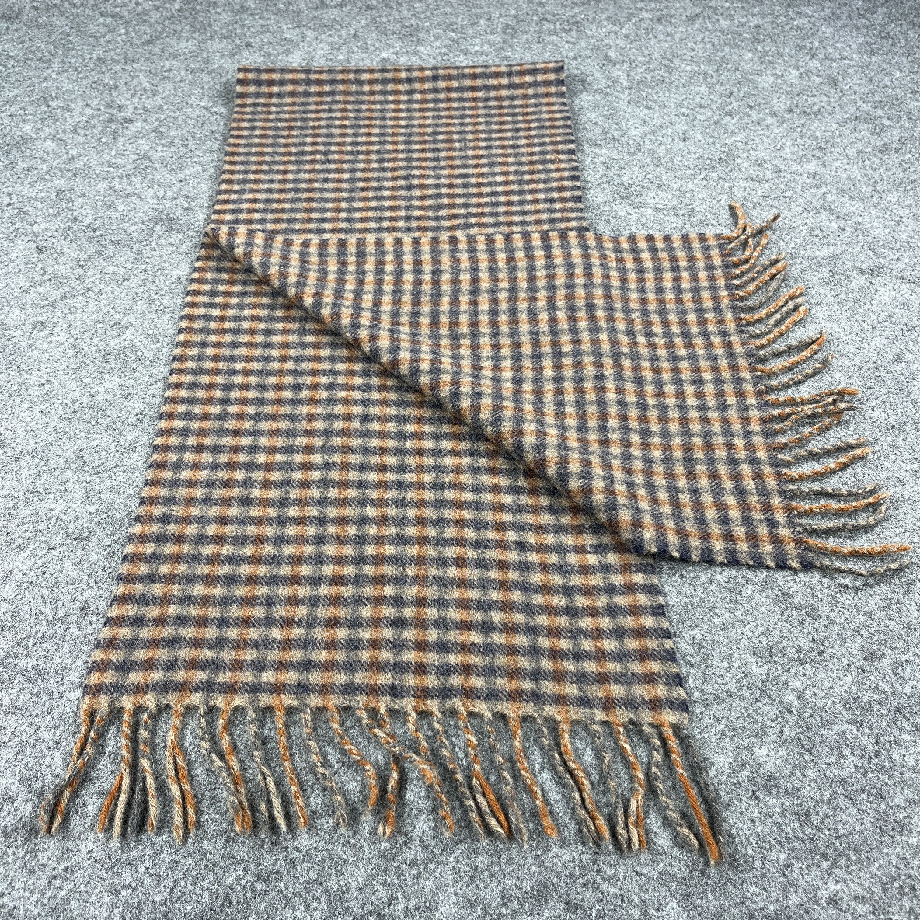 Vintage Christian Dior Scarf / Muffler / Neckwear T1112 Size ONE SIZE - 3 Thumbnail