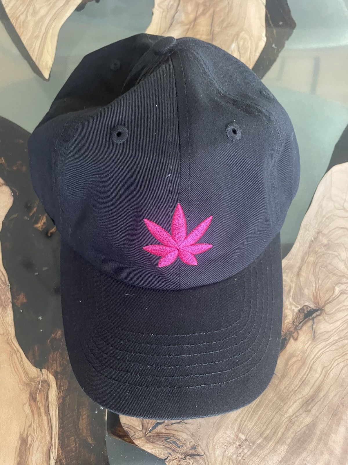 Bob Marley × Cookies × Vintage Pink Stoner Leaf Adjustable Dad Cap Baseball Hat 420 Size ONE SIZE - 4 Thumbnail