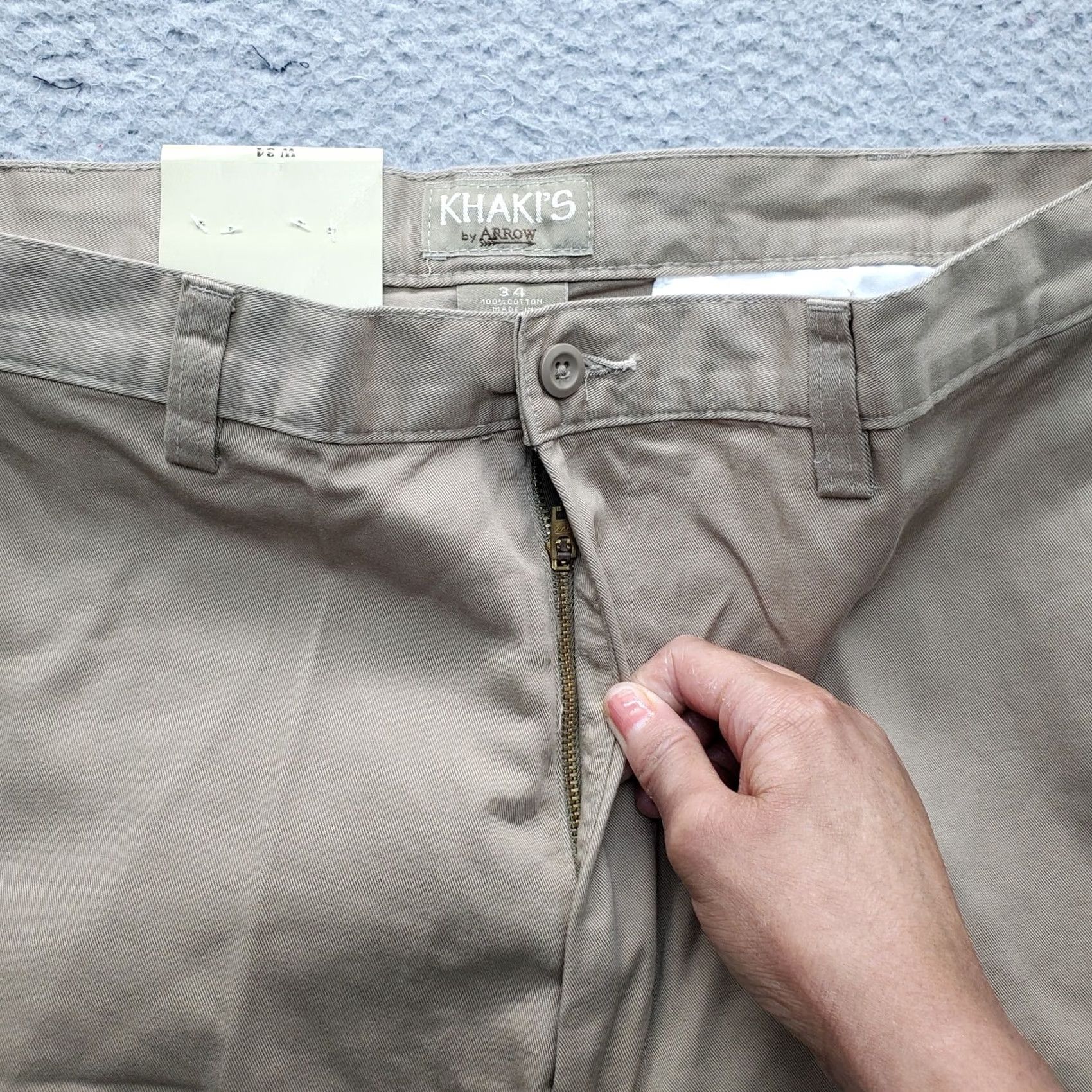 Arrow Arrow Mens Khakis Shorts 34W Brown Classic Chino Casual 100% Cotton Flat Front Pocket Mens Size 34 Brown Charcoal Wash Vintage: No Size US 34 / EU 50 - 6 Thumbnail