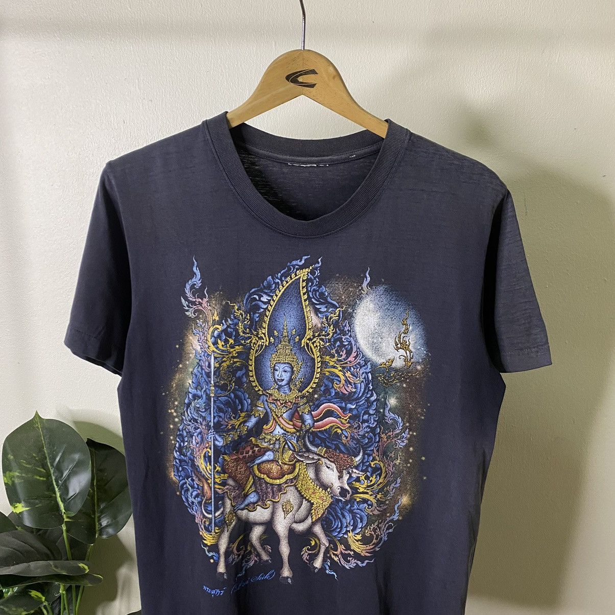 Affliction × Vintage Vintage 1990s Thai Fine Arts Affliction Design Faded Tee Size US M / EU 48-50 / 2 - 2 Thumbnail