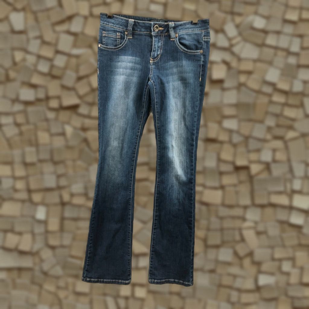 Vintage Blue Spice Jeans Bootcut Women Size 5 Regular Medium Wash Blue 5-Pocket Design Denim Cotton Zipper Button Belt Loops Belt Loops Mens Womens Girls? Size 27" / US 4 / IT 40 - 1 Thumbnail