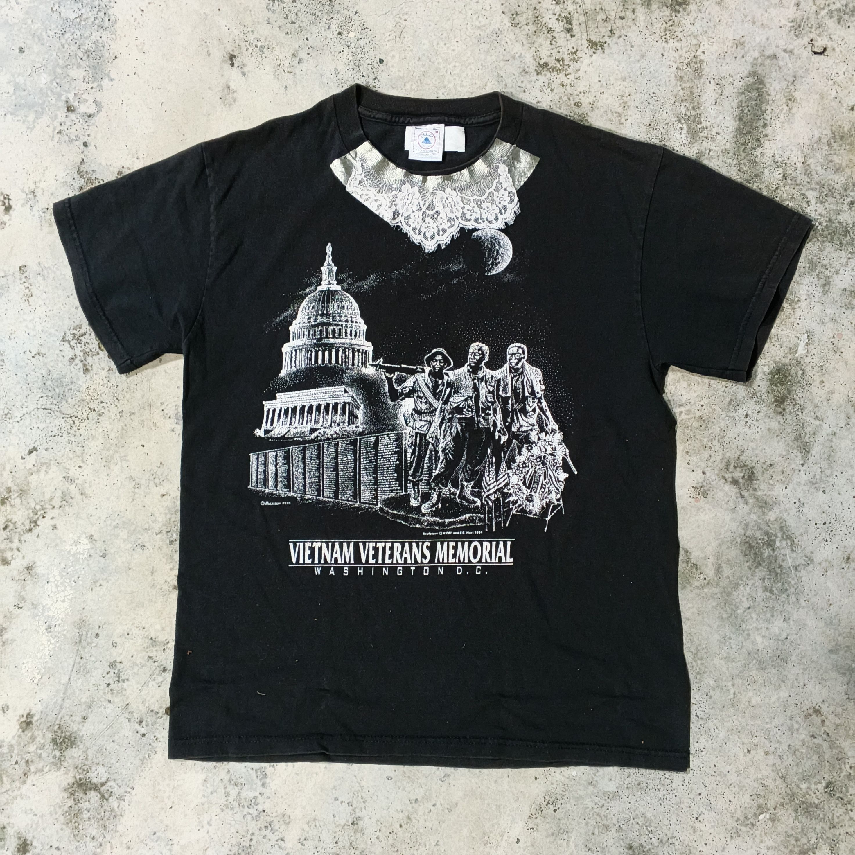 Vintage Vintage 1984 Sketch Art Yuki Fujisawa Vietnam Veteran Size M / US 6-8 / IT 42-44 - 1 Thumbnail