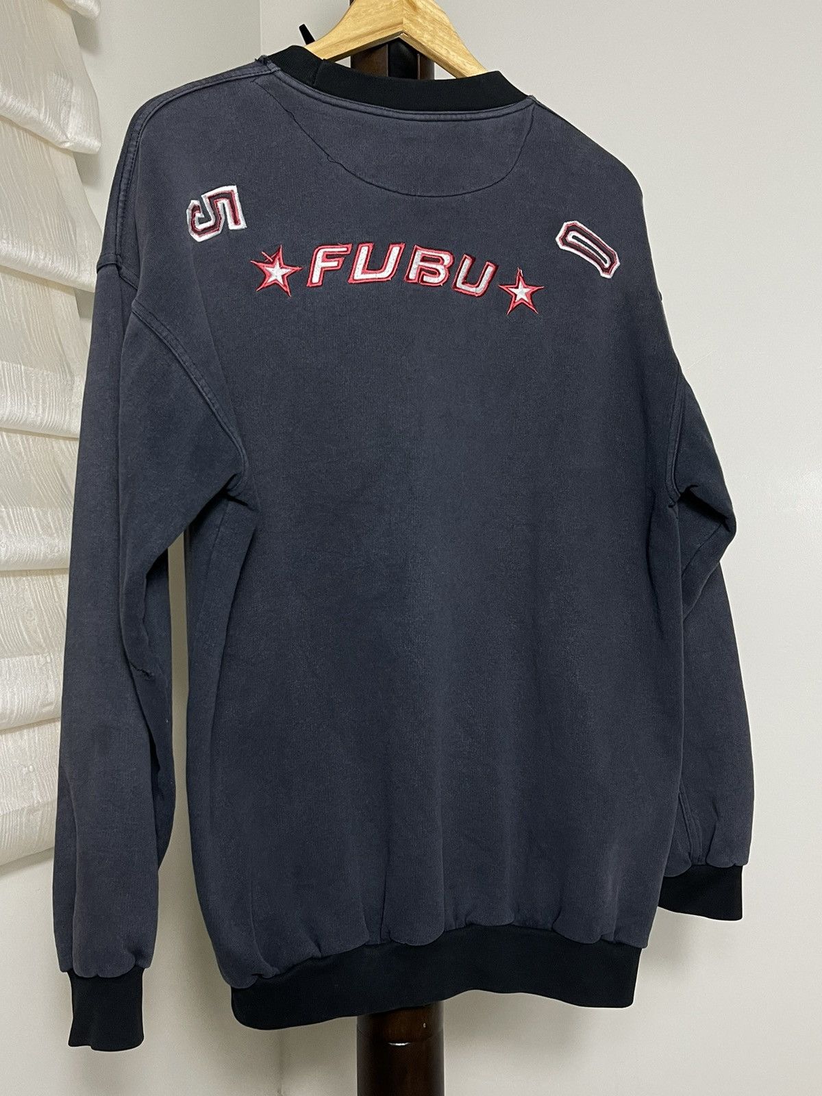 Fubu × Vintage FUBU Deconstructed Vintage ‘05’ Sweatshirt Size US XL / EU 56 / 4 - 4 Thumbnail