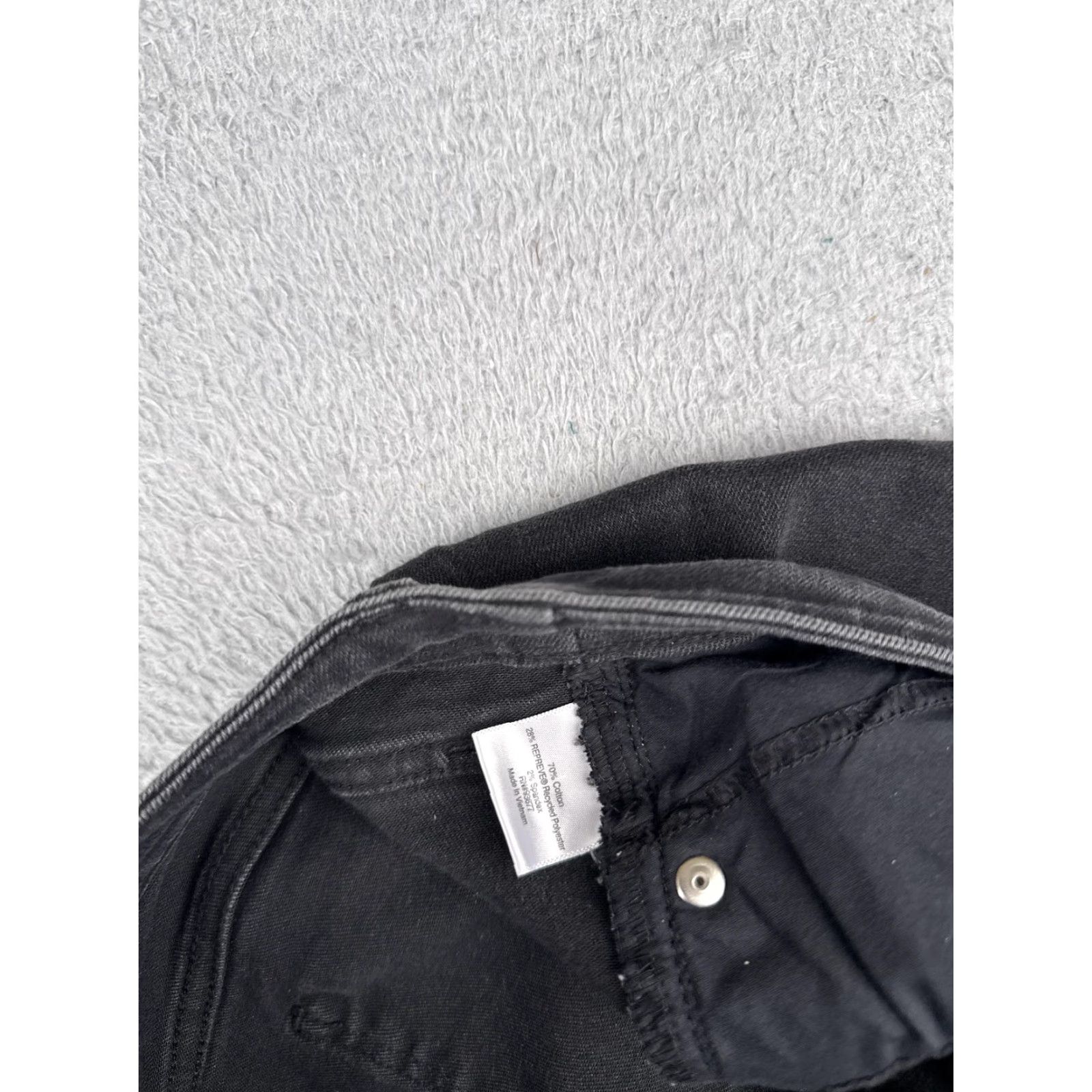 Vintage St. John's Bay Jeans Womens 4P Black Denim Straight Leg Petite Casual 5-Pocket Size 27" / US 4 / IT 40 - 7 Thumbnail