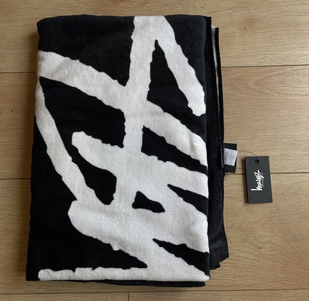Stussy Stussy earth day knit gloves | Grailed