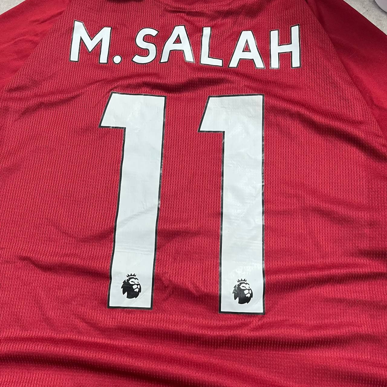 New Balance NWT New Balance Liverpool Jersey 2018/2019 #11 M.SALAH Size US L / EU 52-54 / 3 - 3 Thumbnail
