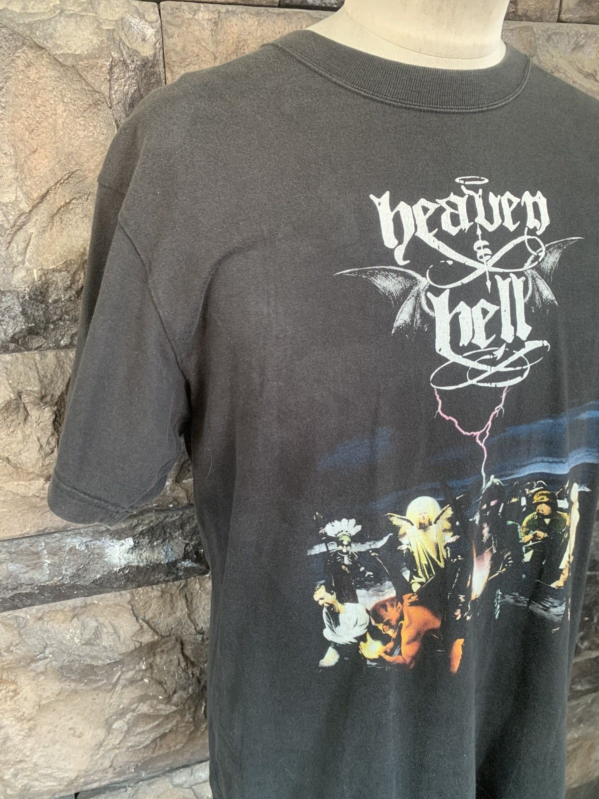 Band Tees Vintage Heaven And Hell Black Sabbath Japan Tour Band Tshirt Size US L / EU 52-54 / 3 - 4 Thumbnail