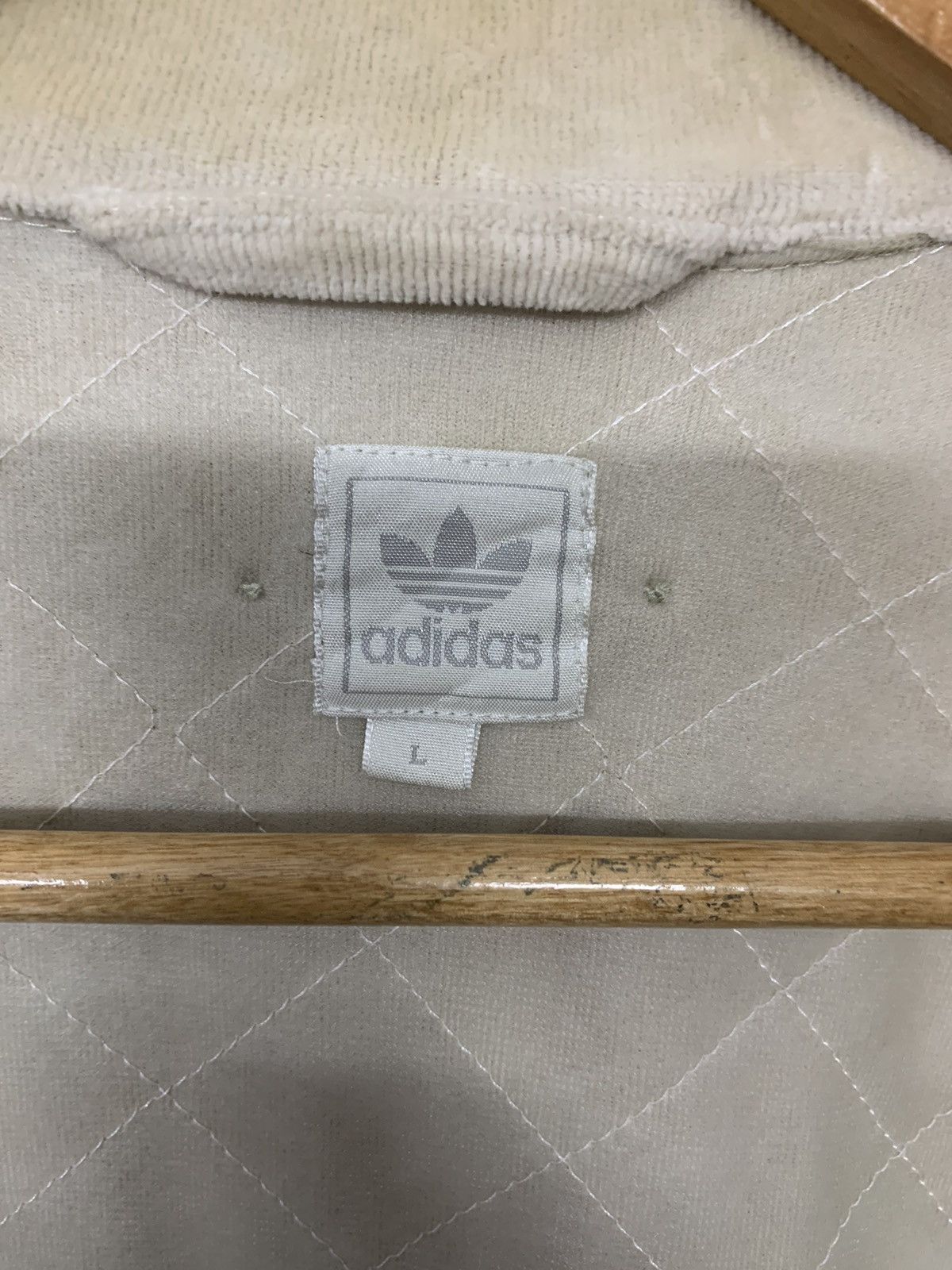 Adidas Vintage 90's Adidas Small Logo Zipper Down Velvet Sweater Size US L / EU 52-54 / 3 - 4 Thumbnail