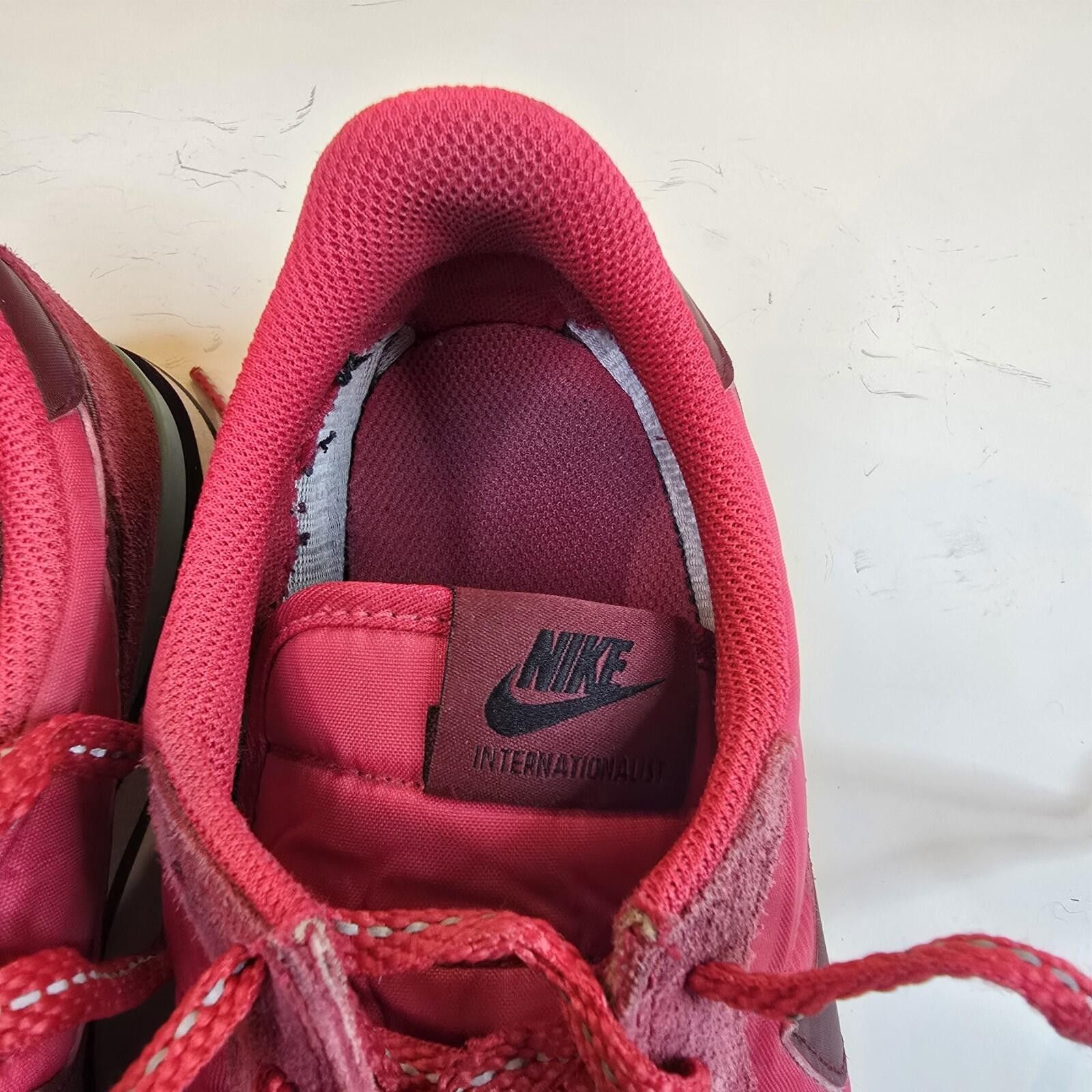 Nike J.Crew X Nike Internationalist Sneakers Size 10.5 629684-600 Size US 10.5 / IT 40.5 - 6 Thumbnail