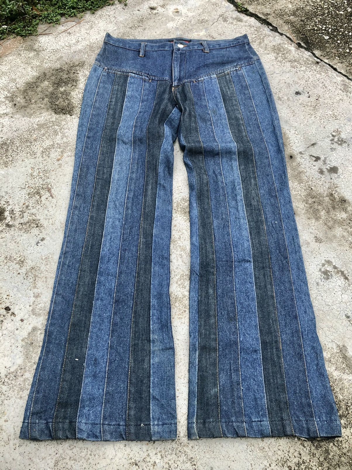 Hypebeast FLARE RECONSTRUCTED MARKY + BUDDY HOMME JEANS Size US 31 - 4 Thumbnail