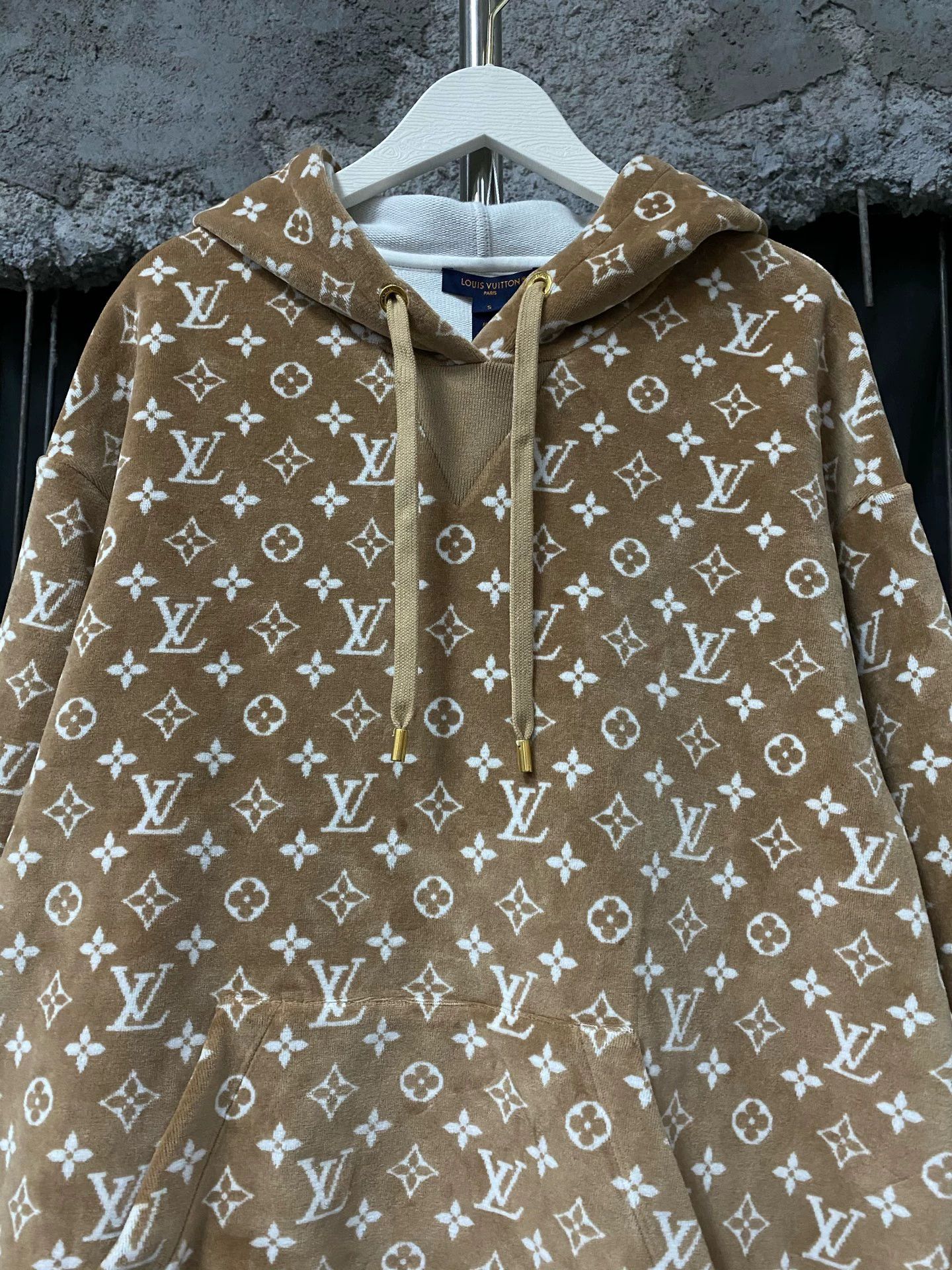 Louis Vuitton LV Velvet Monogram Hoodie S Size US S / EU 44-46 / 1 - 3 Thumbnail