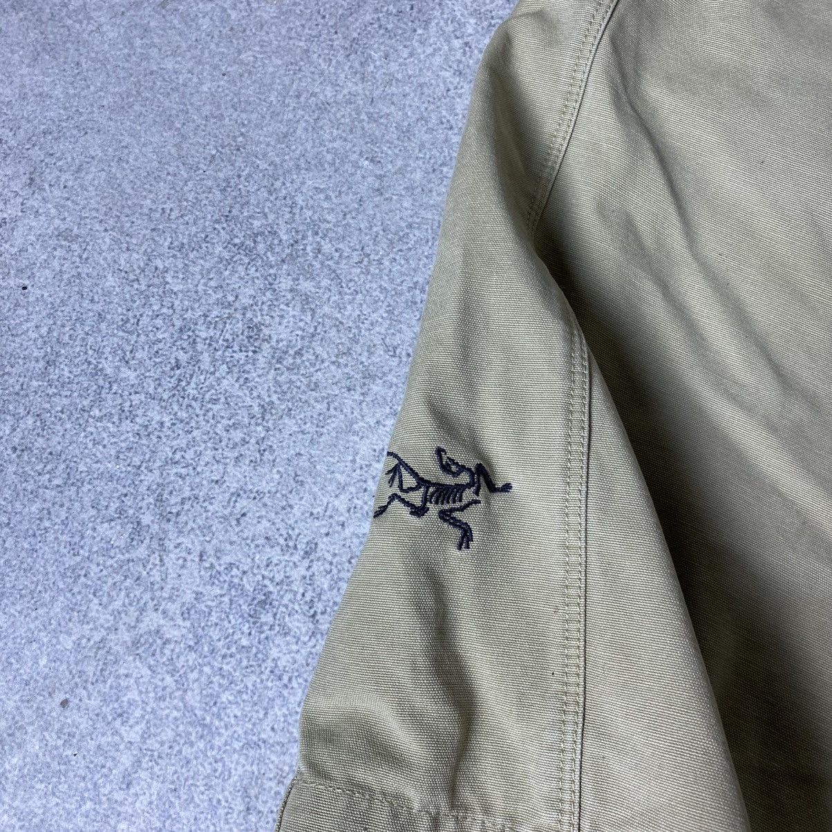 Arc'teryx Vintage Arc’teryx Shorts Size US 32 / EU 48 - 3 Thumbnail