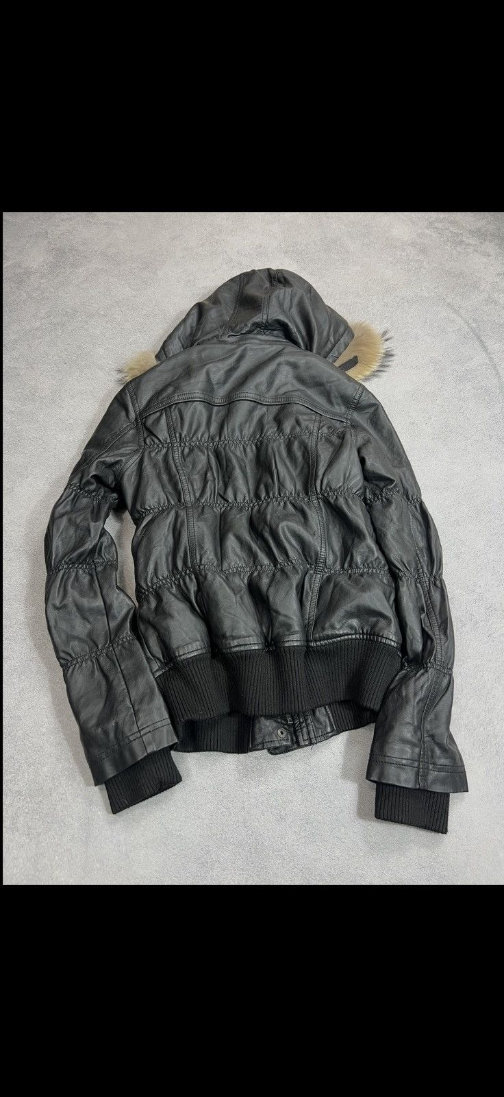 Japanese Brand Vintage Streetwear 90s Leather Cargo Multi-Zip Bomber Jacket Size US S / EU 44-46 / 1 - 5 Thumbnail