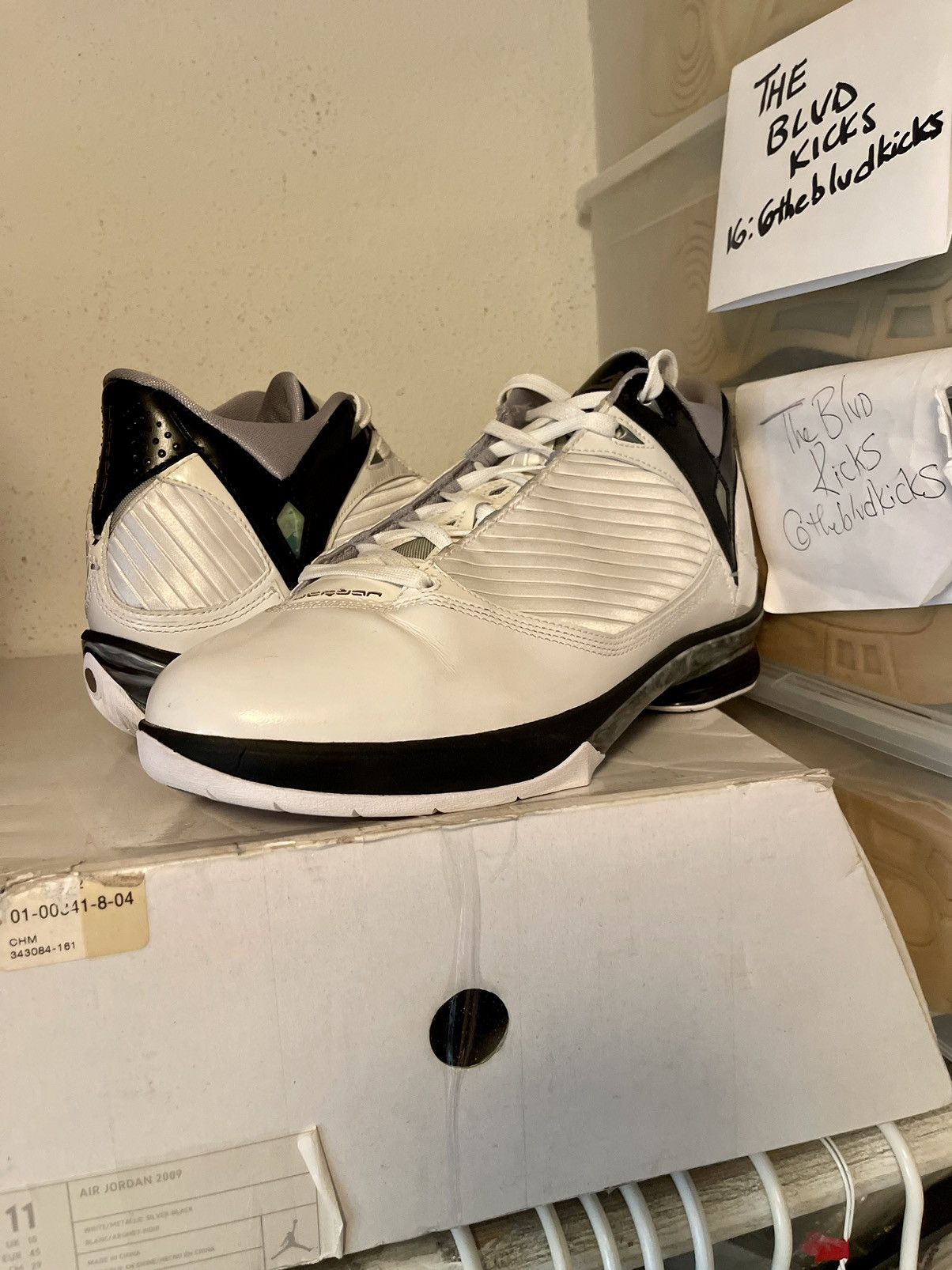 image of Air Jordan Xx4 2009 White Black Metallic Silver Shoes, Men's (Size 11)
