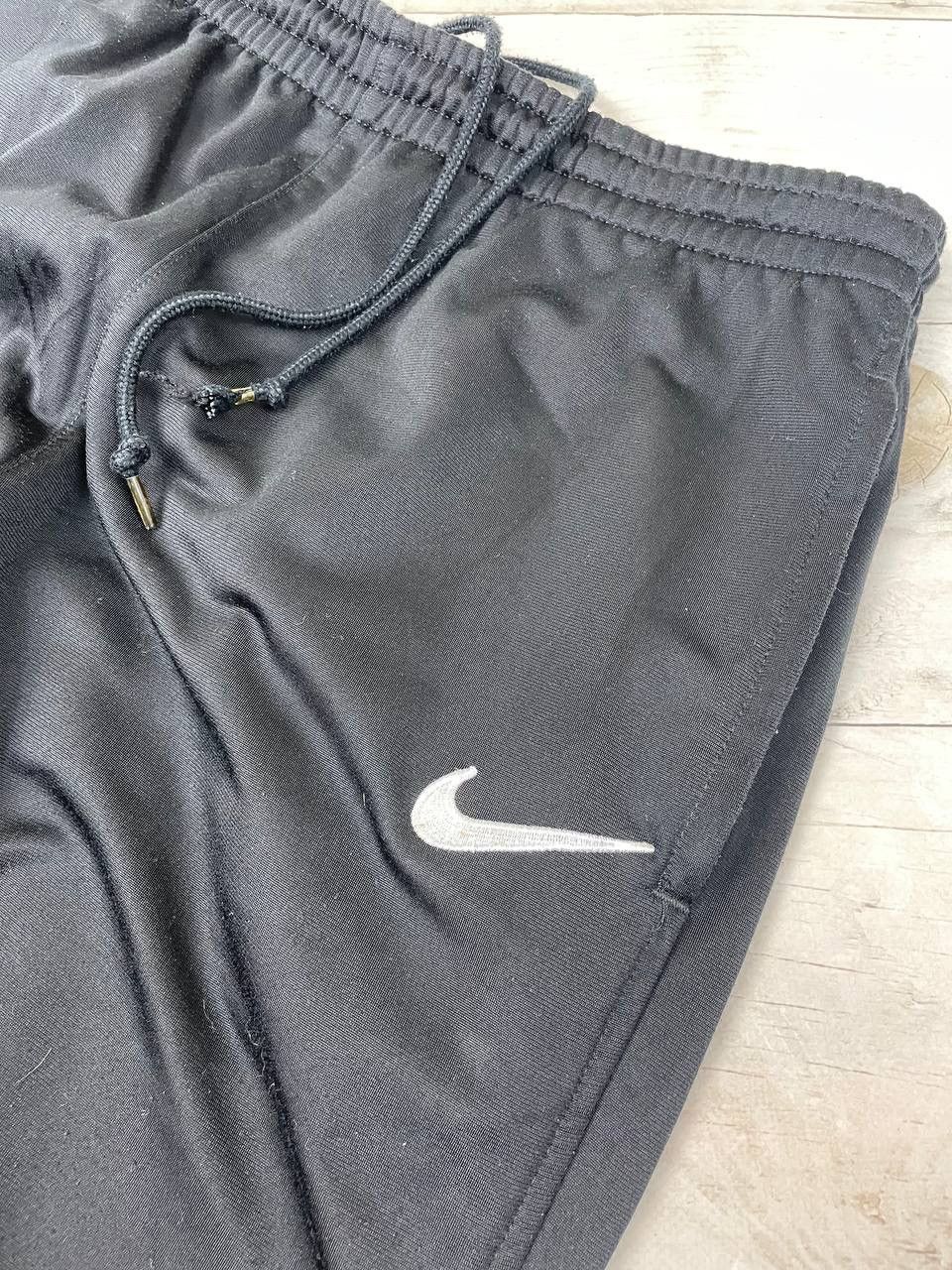 Nike Vintage Nike Big Swoosh Tracksuit Jacket and Pants 90s Y2K Size US M / EU 48-50 / 2 - 23 Thumbnail