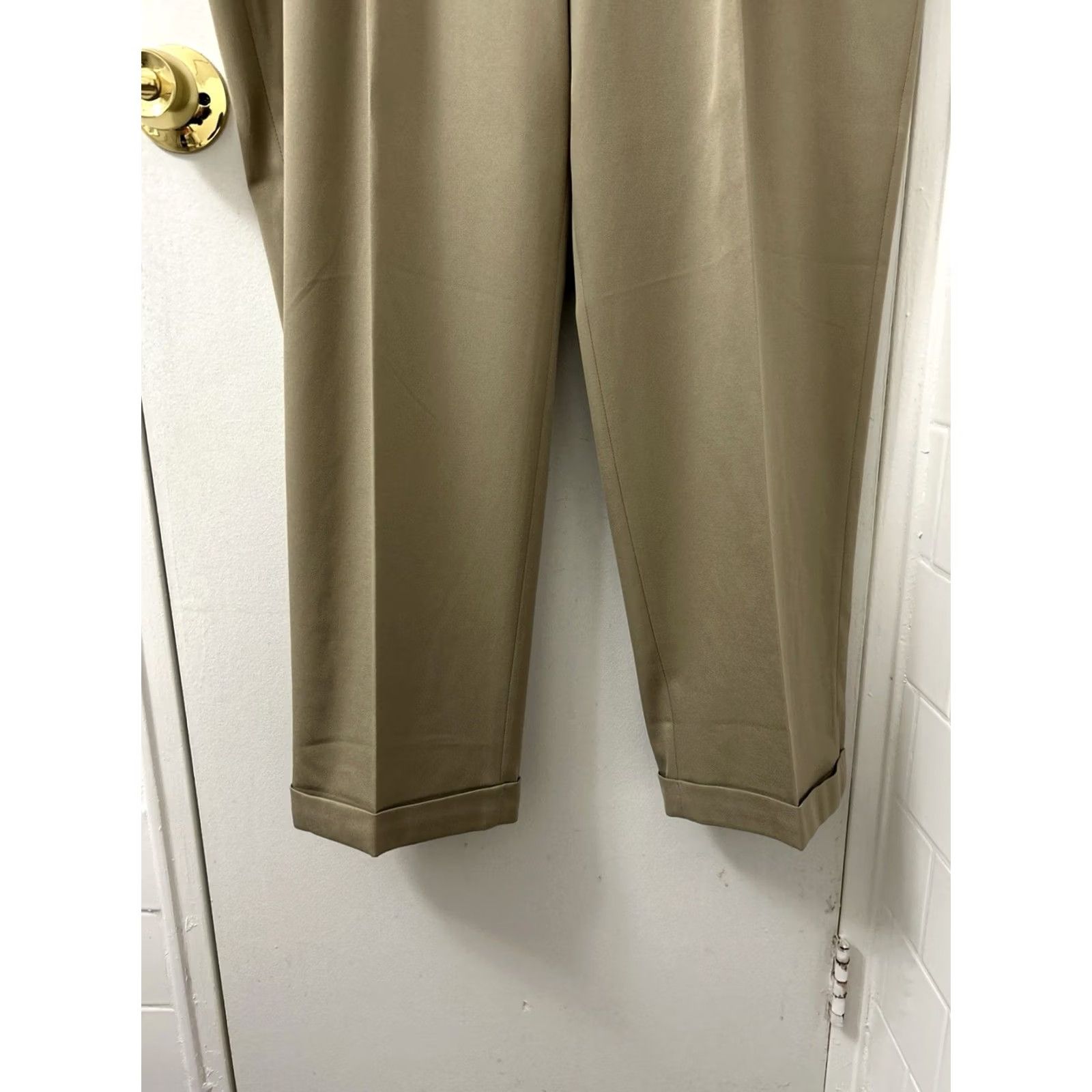 Savane Savane Motion Pants Mens 44x30 Beige Pleated Cuffed Straight Leg NWT 0 MSRP Size US 44 / EU 60 - 7 Thumbnail