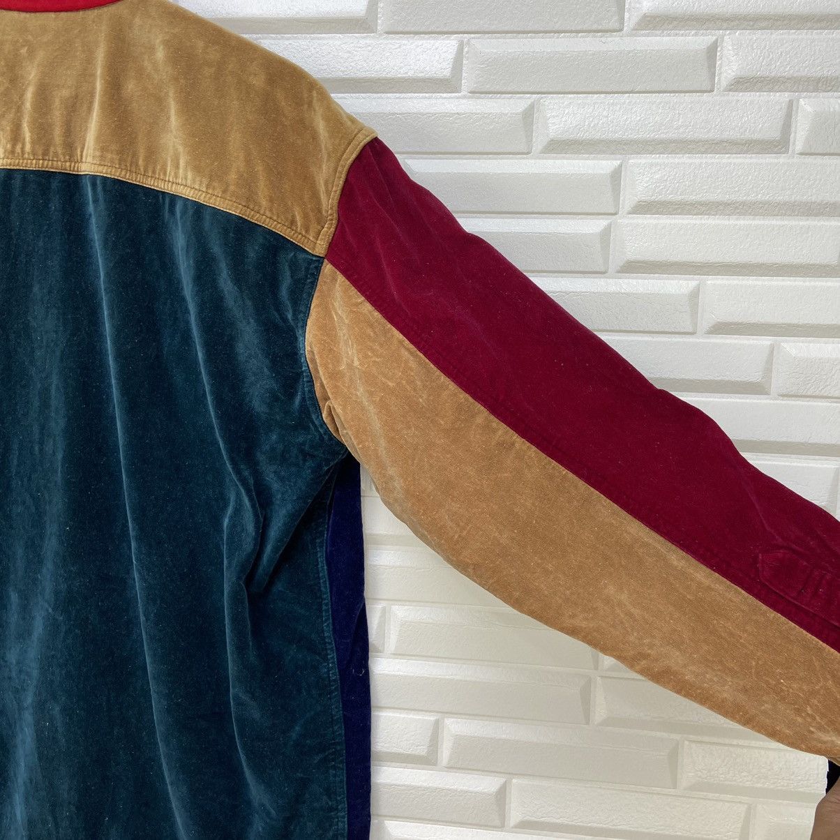 Japanese Brand Japanese Brand Velvet Color Block Loose Shirt Size US S / EU 44-46 / 1 - 10 Thumbnail