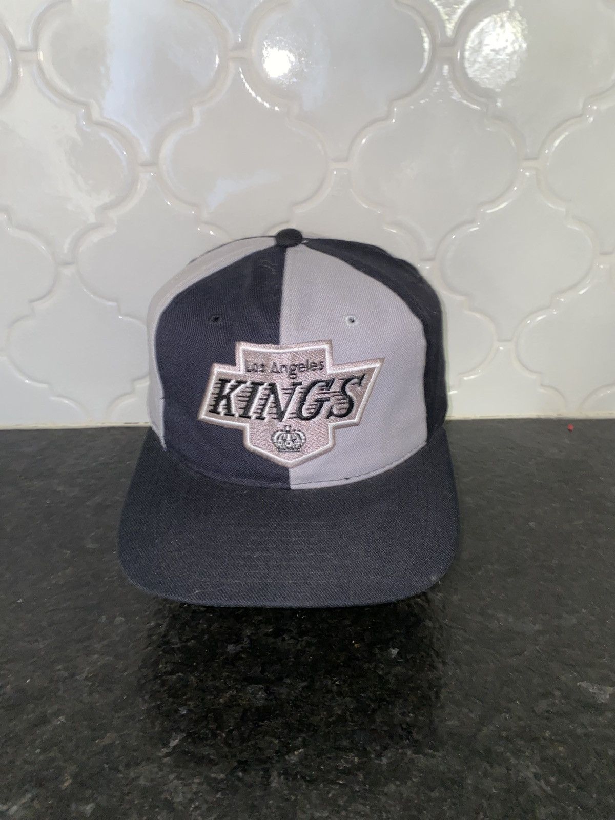 Starter Vintage 90s Starter LA kings two tone snapback Size ONE SIZE - 1 Thumbnail