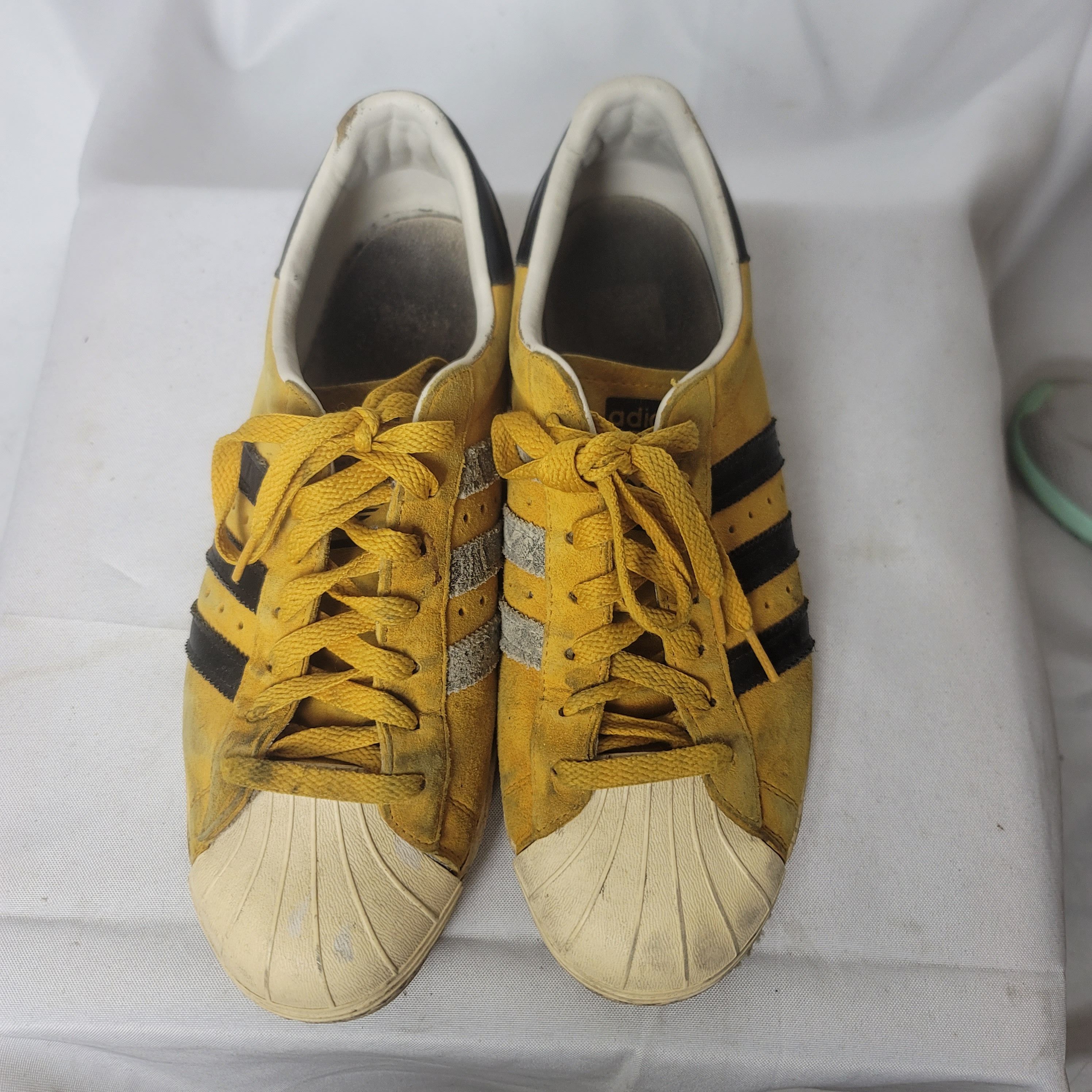 Adidas Adidas Consortium Superstar 80s Mustard Pack Size US 9 / EU 42 - 8 Thumbnail