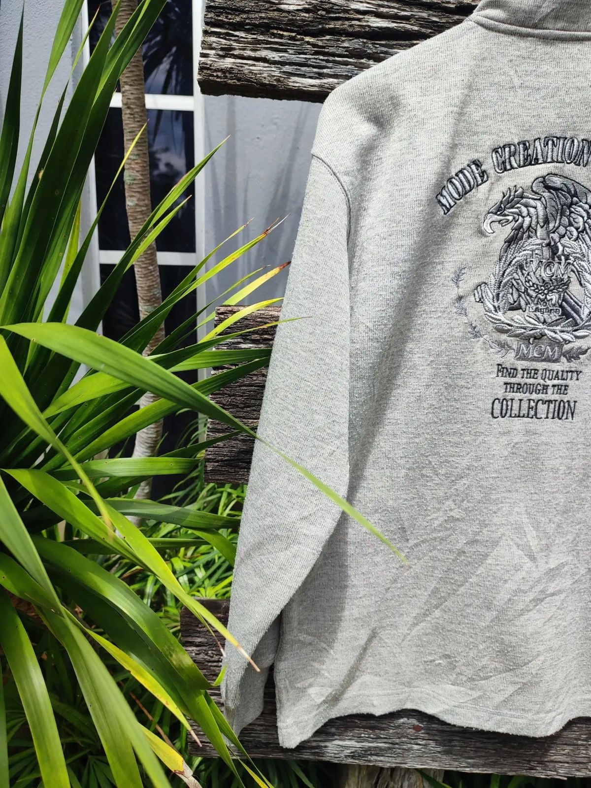MCM Vintage MCM Embroidered Quarter-Zip – Dragon Crest Logo Size US M / EU 48-50 / 2 - 4 Thumbnail