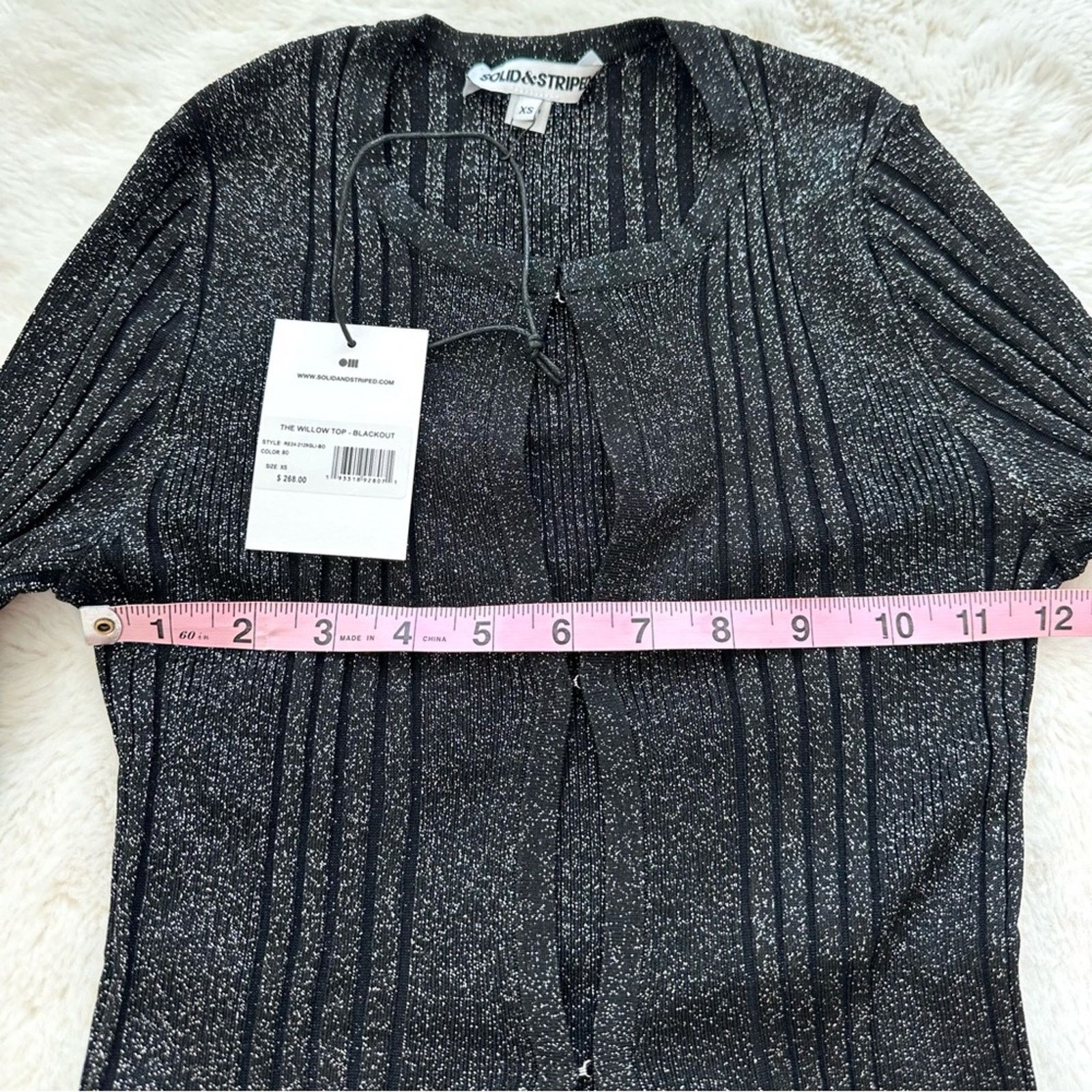 NWT!!! Solid and striped shimmer top size XS Retail 268$