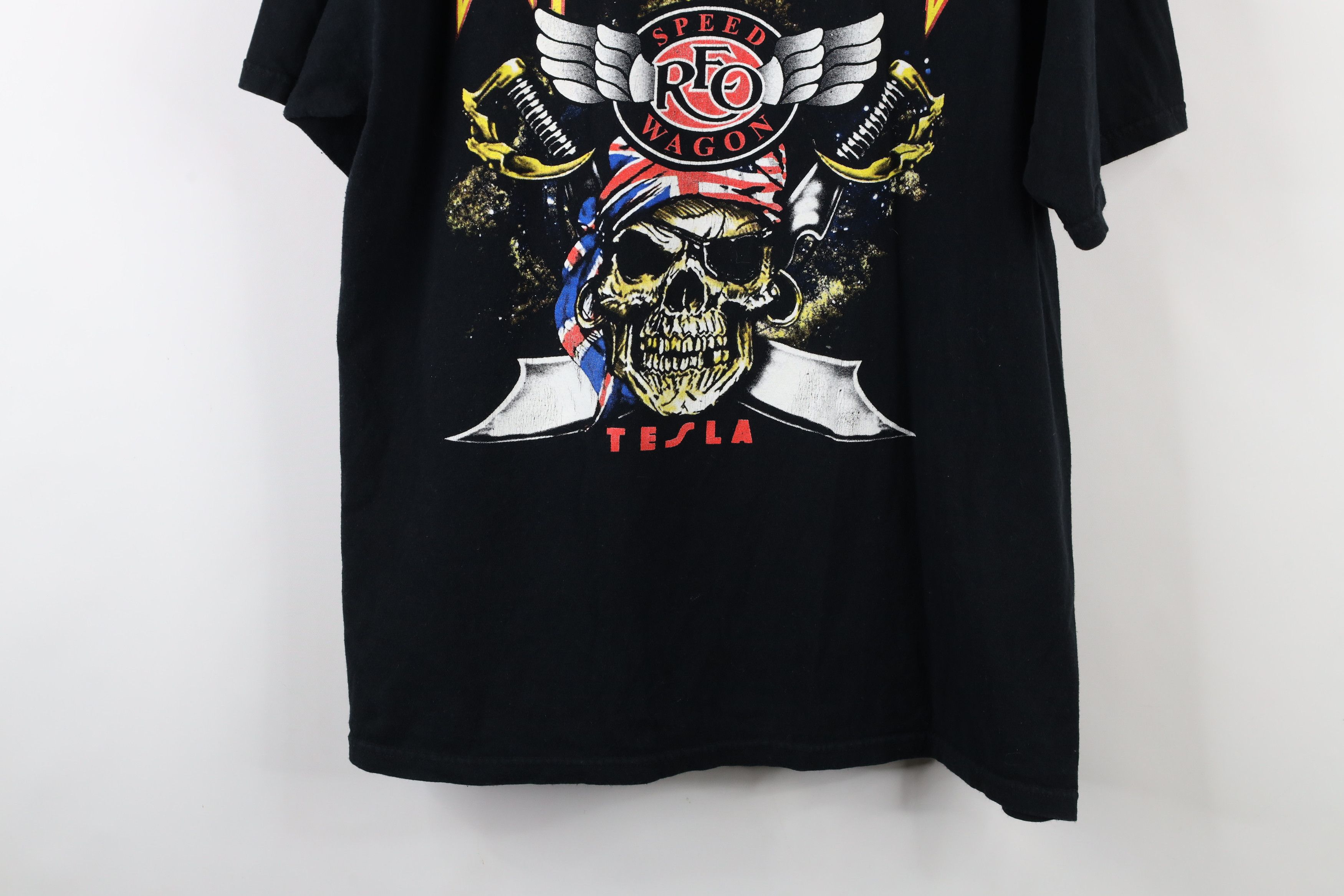Vintage Vintage Tour Def Leppard REO Speed Wagon Tesla Band Shirt Size US XL / EU 56 / 4 - 3 Thumbnail