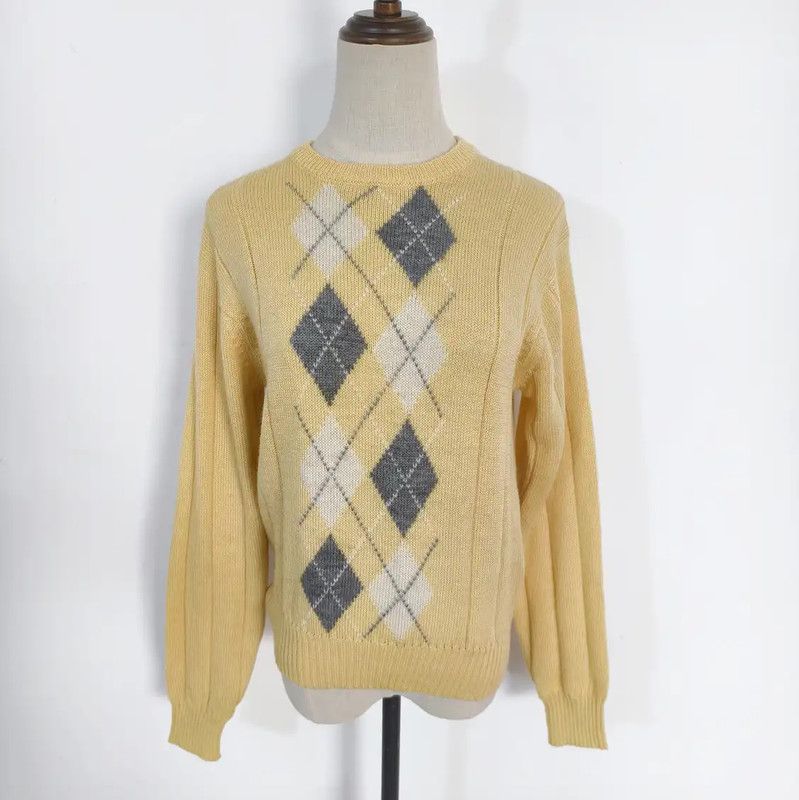 Burberry Burberry Yellow Wool Argyle Knit Sweater Size M / US 6-8 / IT 42-44 - 1 Thumbnail