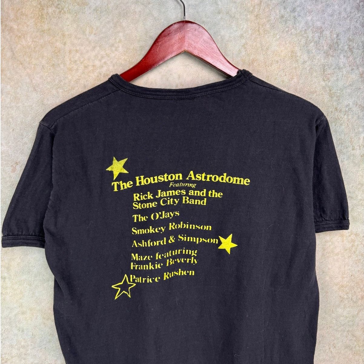 Vintage VTG 1981 SuperFest Rnb/Soul Concert T Shirt Sz L Black Size US L / EU 52-54 / 3 - 6 Thumbnail