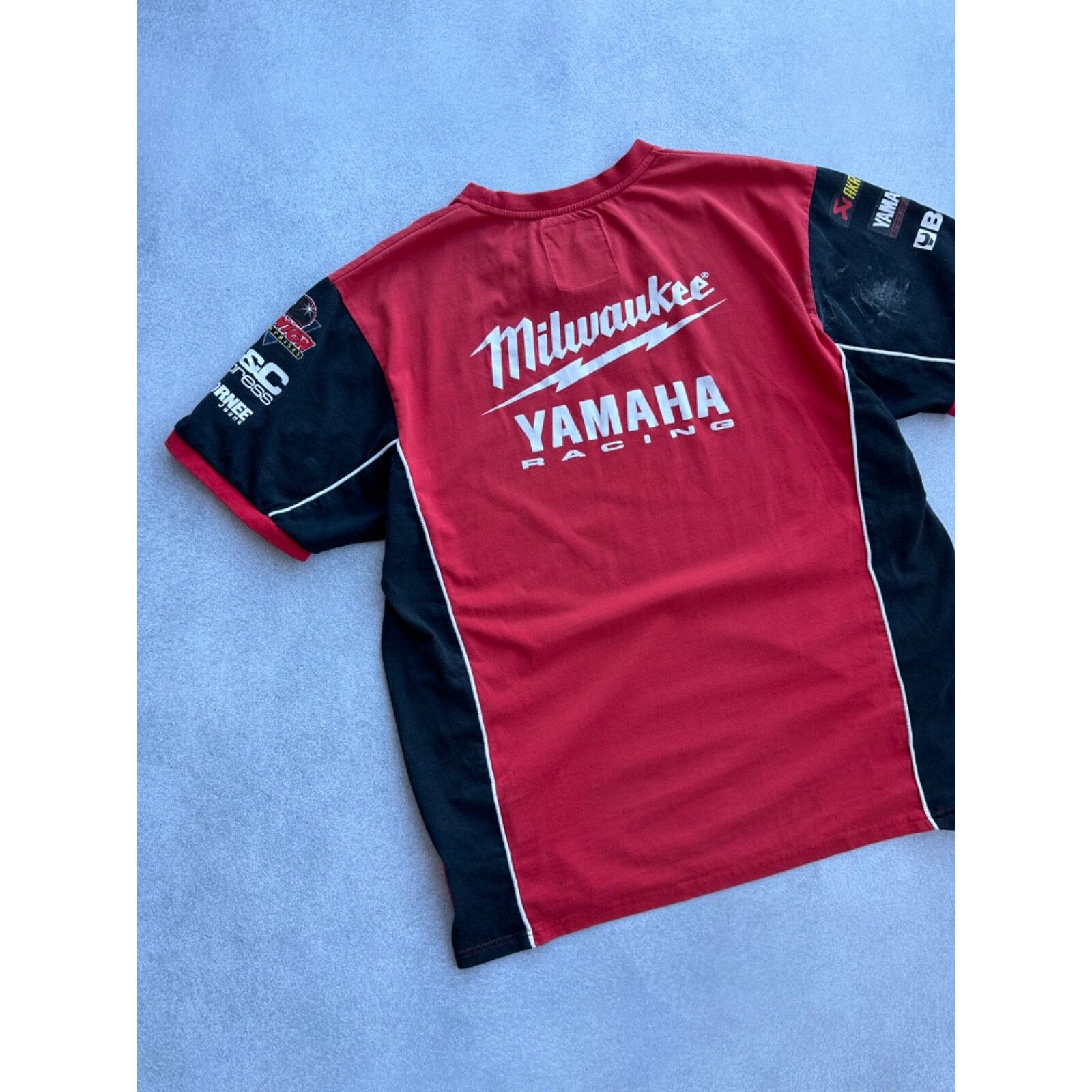 Yamaha VTG Yamaha Racing Milwaukee Monster Distressed T-shirt Size US XL / EU 56 / 4 - 10 Thumbnail