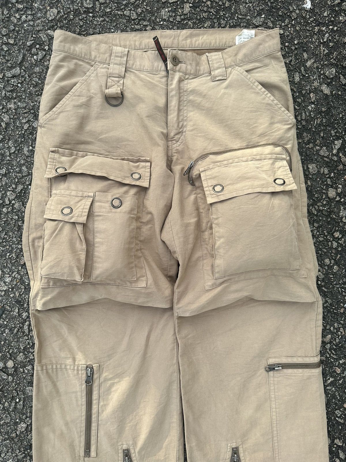 If Six Was Nine CARGO PANTS SENDITIONARIES MULTIPOCKET GAS MASK 15 POCKET Size US 30 / EU 46 - 4 Thumbnail