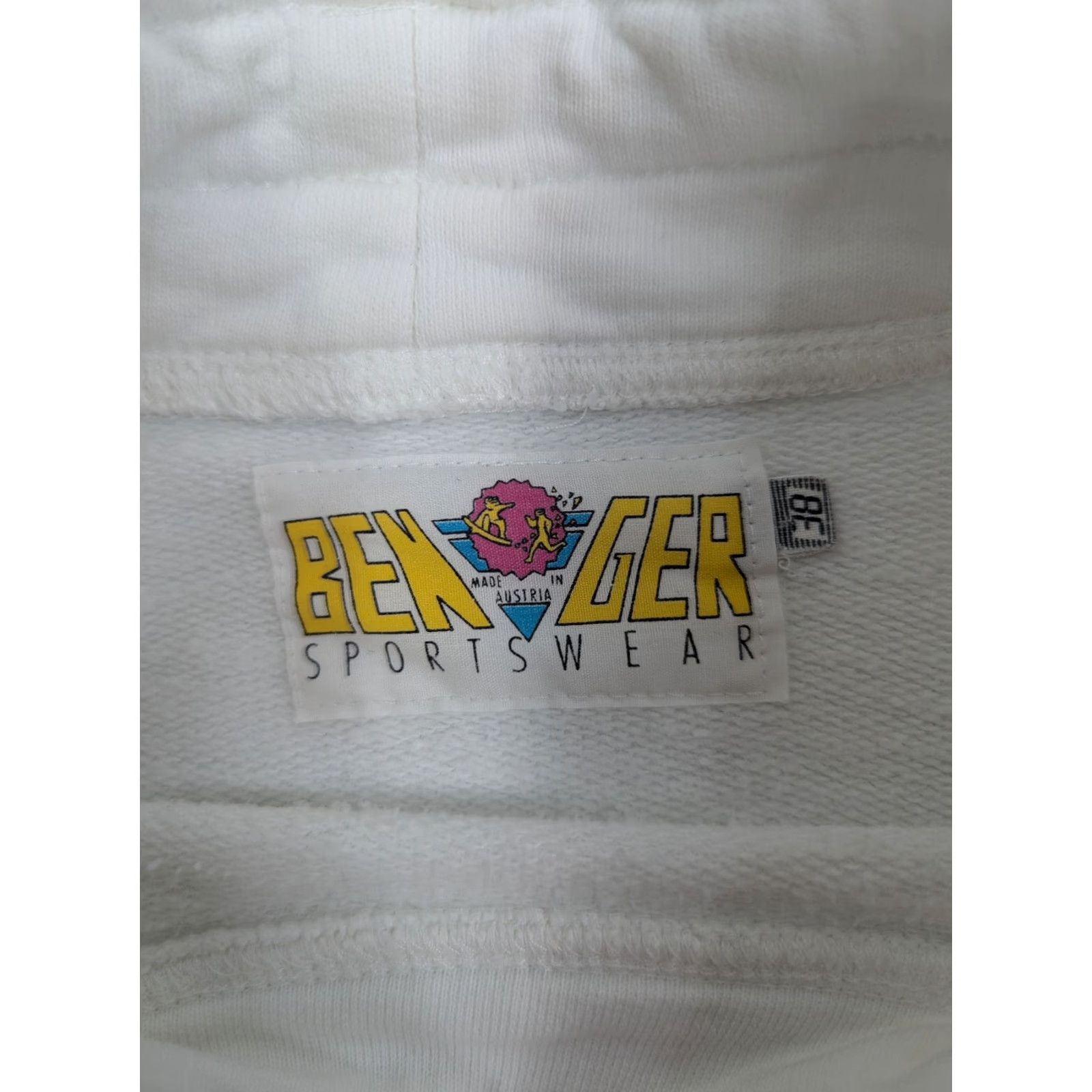 Vintage VINTAGE Benger Sweatshirt Women 38 White Drawstring Pullover 80s 90s Austria Size XS / US 0-2 / IT 36-38 - 7 Thumbnail