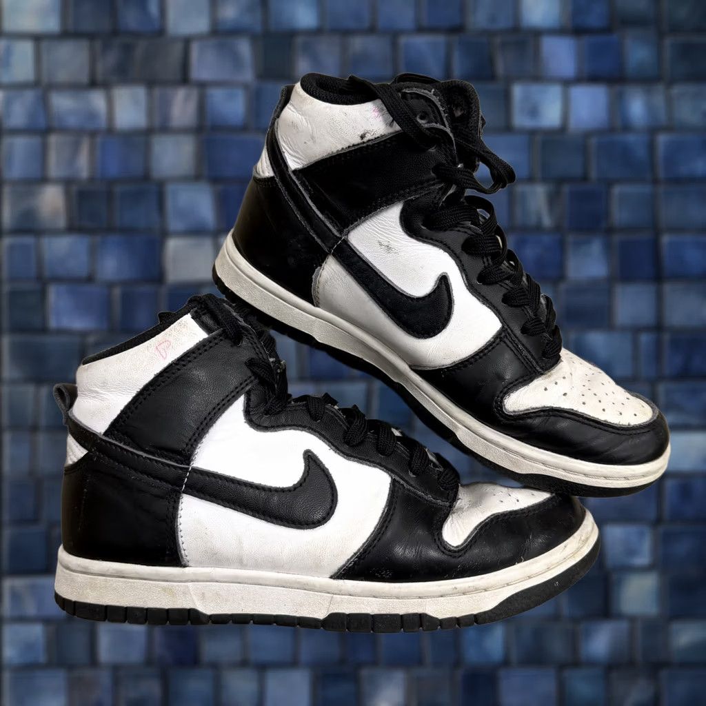 Nike Nike Sneakers Womens Black Dunk High Panda White Top Women DD1869 Size S / US 4 / IT 40 - 1 Thumbnail