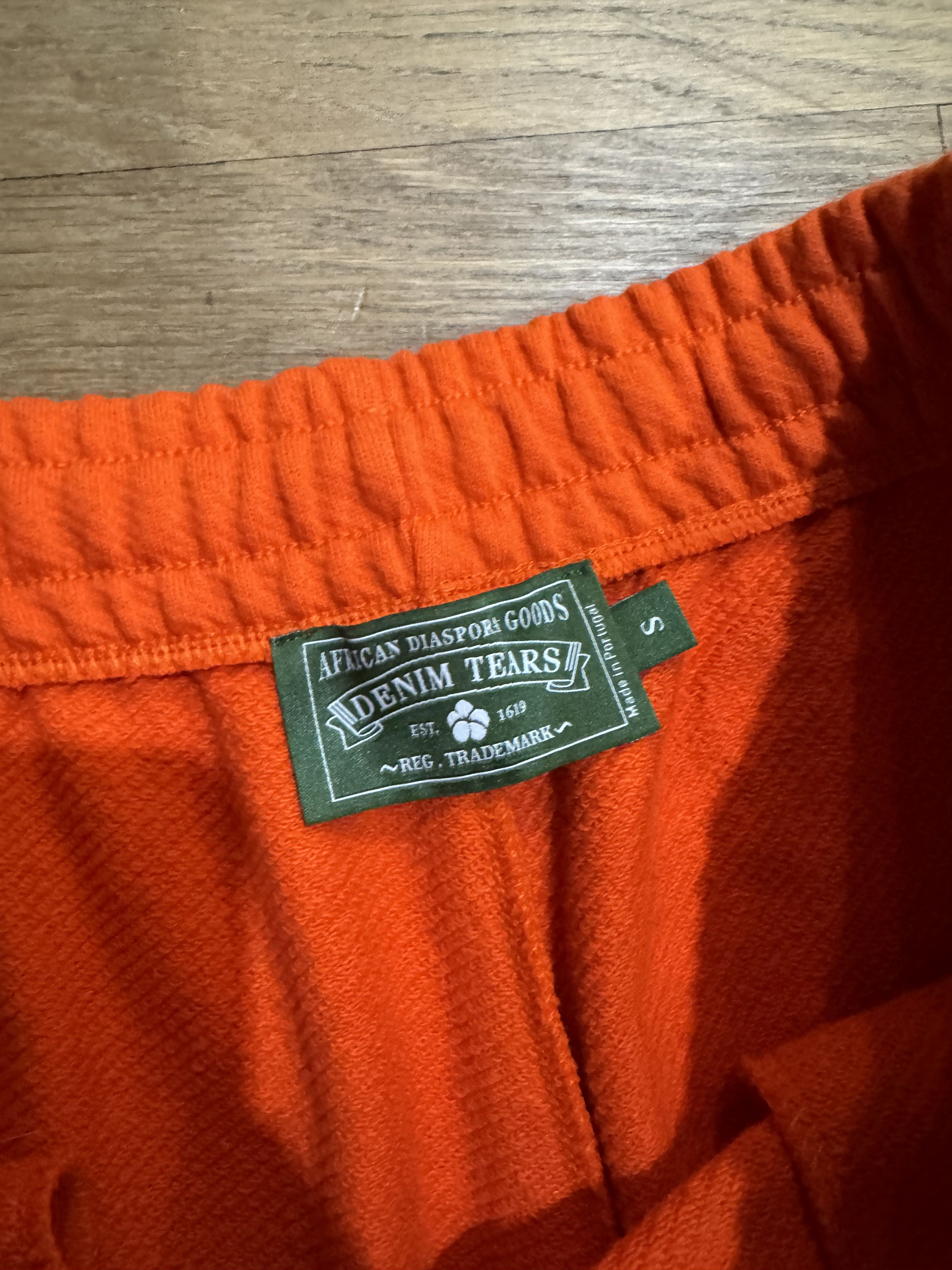 DENIM TEARS Denim Tears Cotton Wreath Orange Sweatpants Size US 36 / EU 52 - 2 Thumbnail