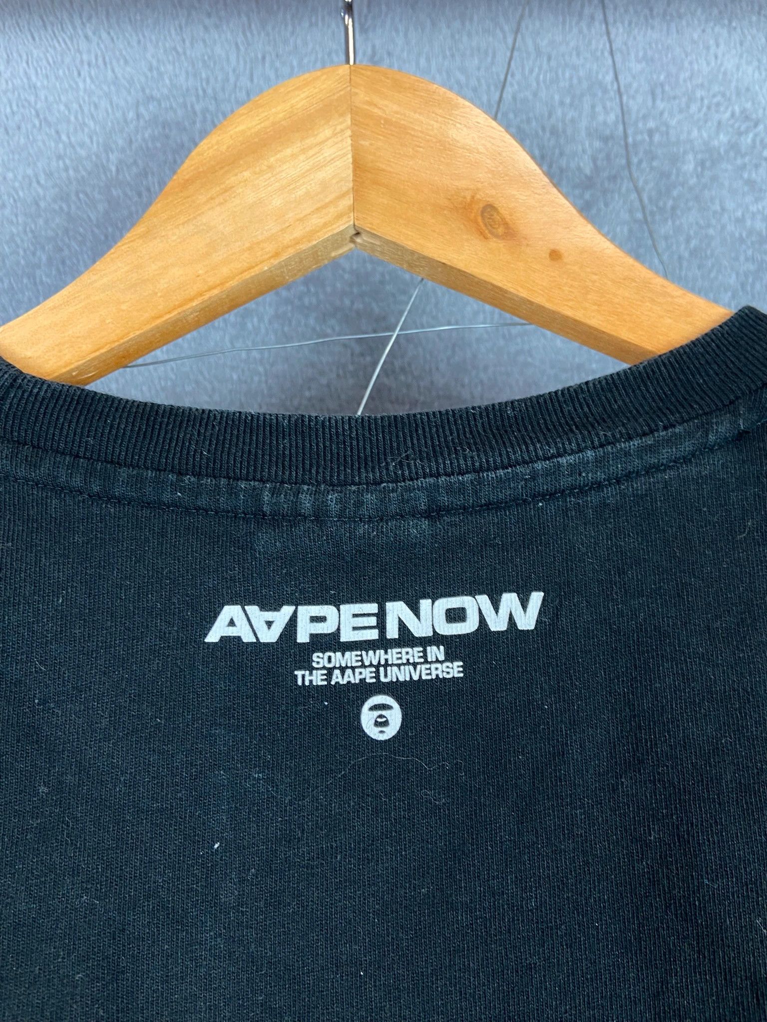 Aape AApe Black Logo Patch Tee – Streetwear Staple L Size US L / EU 52-54 / 3 - 5 Thumbnail