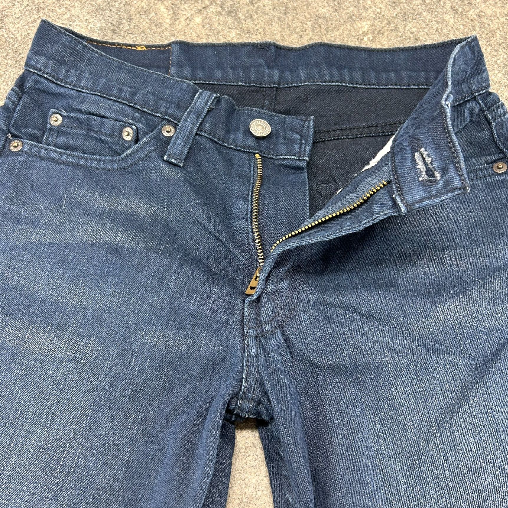 Levi's Levi's 511 Jeans Mens 29x32 Blue Skinny Leg Slim Fit Dark Wash Stretch Denim Size US 29 - 2 Thumbnail