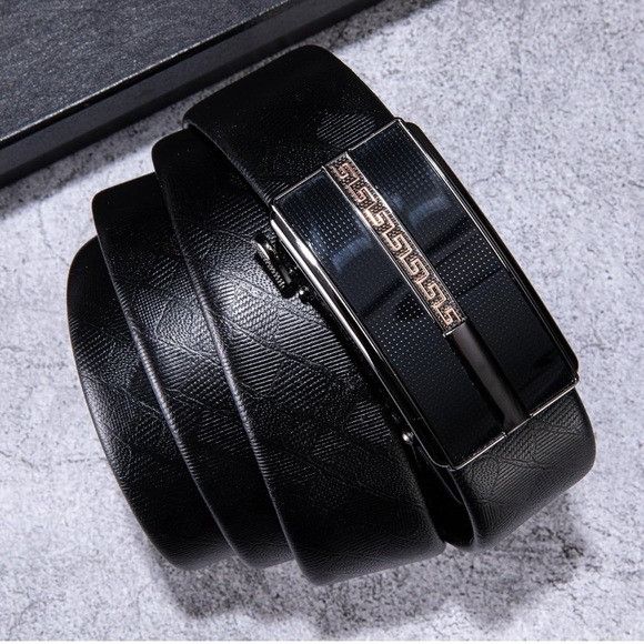 Other Men’s Black Leather Belt with Adjustable Ratchet Buckle Size ONE SIZE - 1 Thumbnail