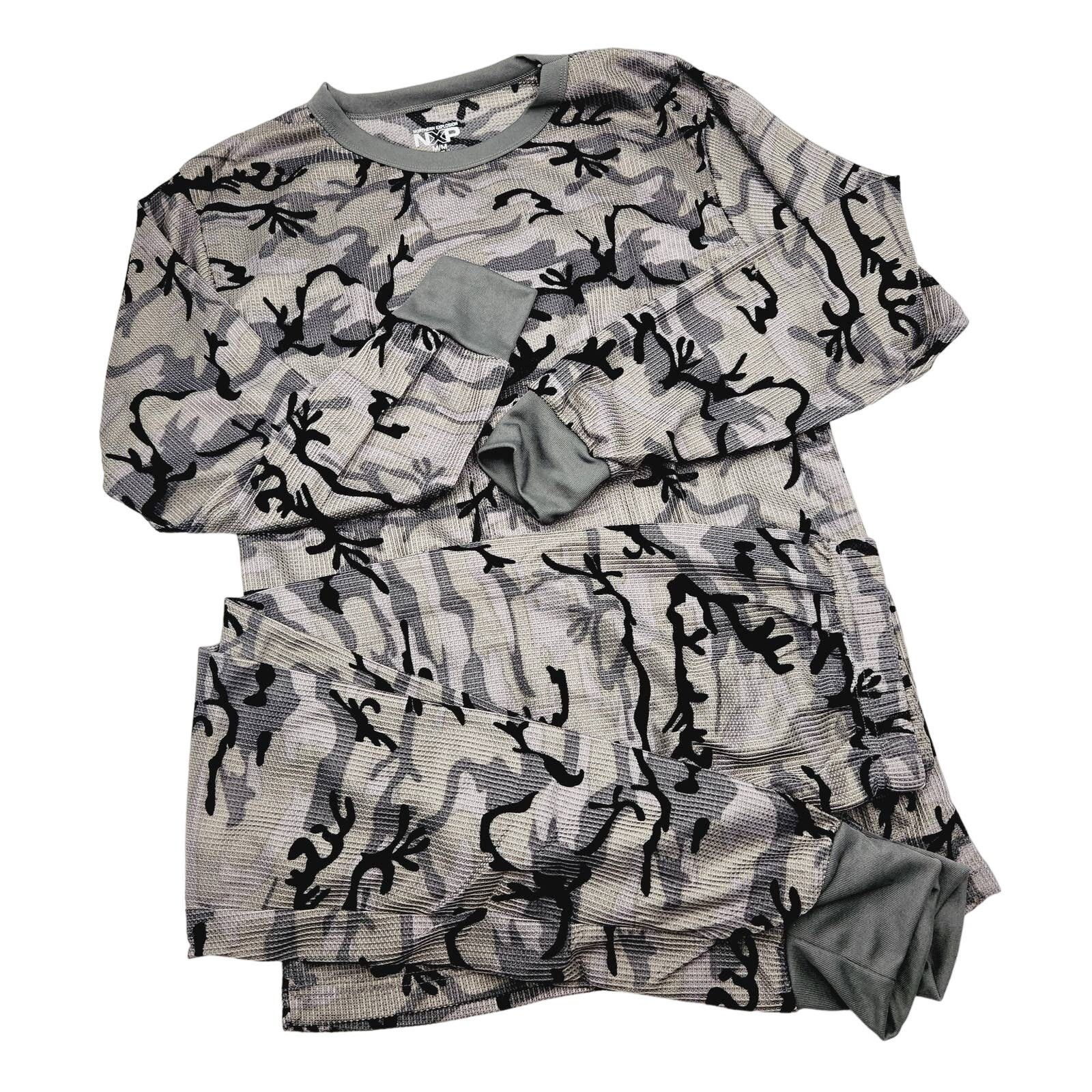 Northern Isles Northern Explosion Men's 2pc Thermal Set Top/Bottom Size M Size US M / EU 48-50 / 2 - 1 Thumbnail