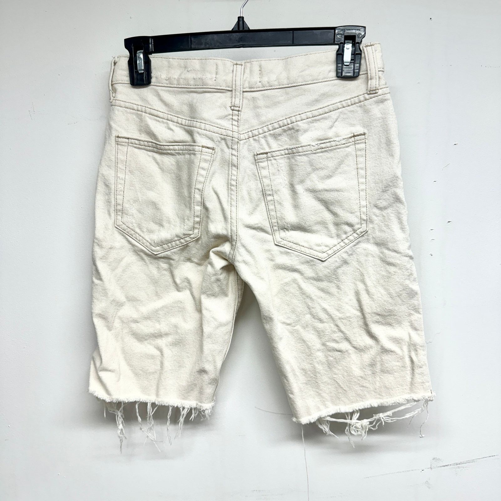 Free People Free People Cream Ripped Caroline Cutoff Denim Shorts 24 Size 24" / US 00 / IT 34 - 4 Thumbnail