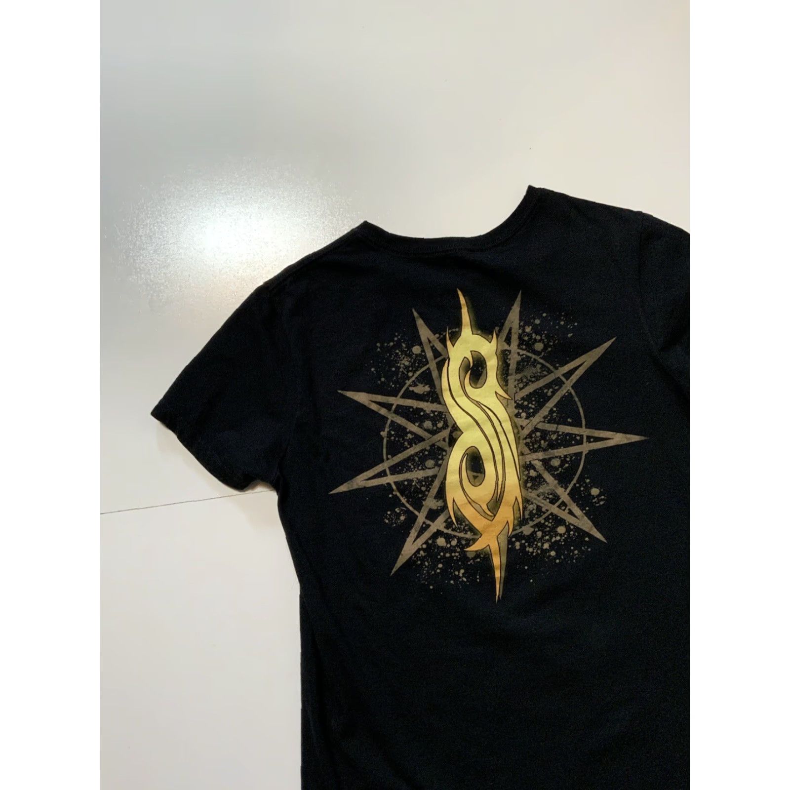 Vintage VINTAGE Slipknot Mask Heavy Metal Rock Nu Alternative Band Punk Emo Goth Black T-Shirt M Mens Bay Island Regular Size Black Size US M / EU 48-50 / 2 - 4 Thumbnail