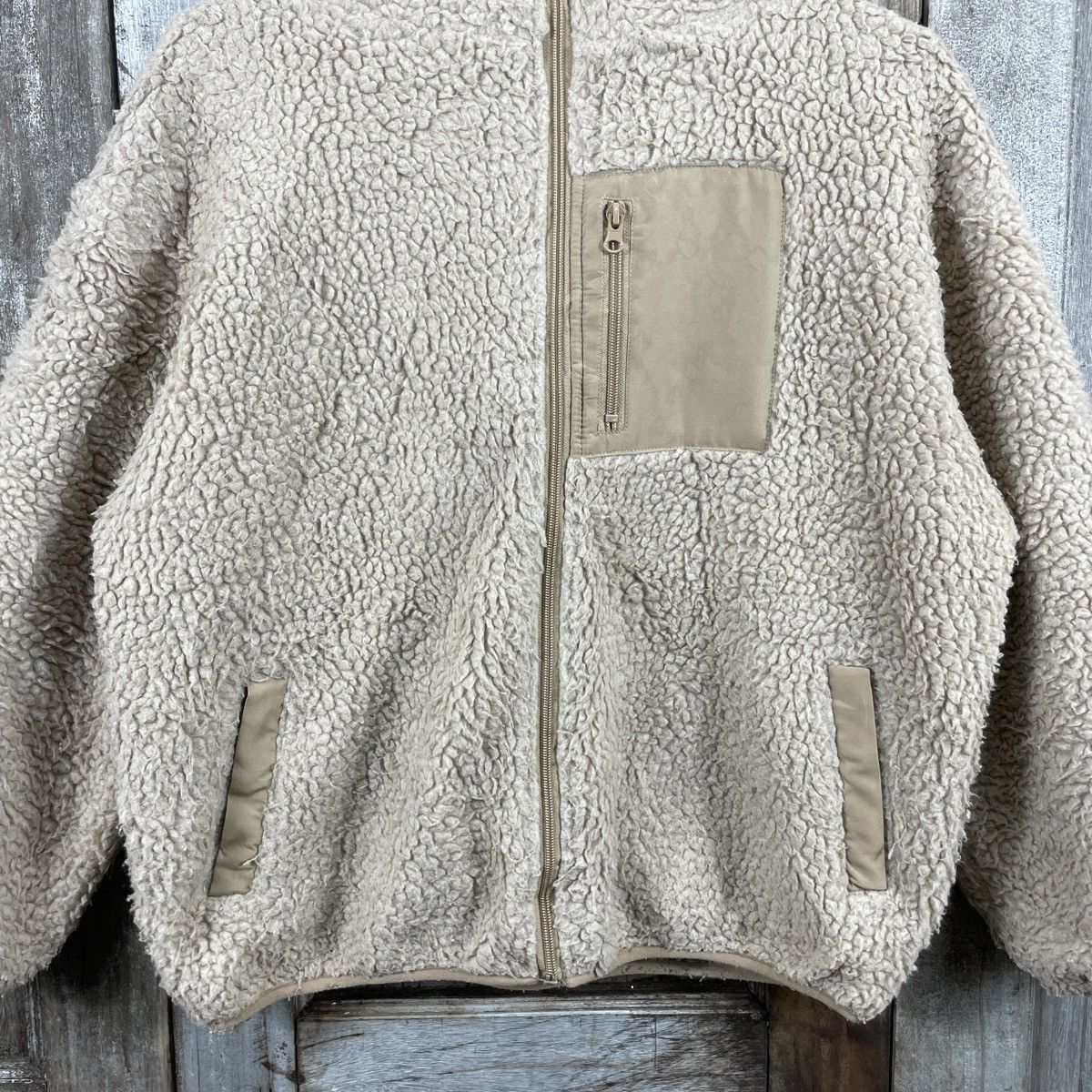 Japanese Brand × Uniqlo × Vintage Vintage Japanese Brand Fun Fleece Sherpa Jacket Size US M / EU 48-50 / 2 - 4 Thumbnail