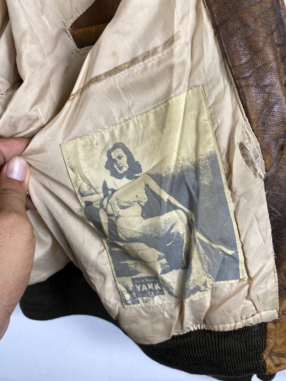 Avirex vintage avirex us air force leather jacket distressed Size US M / EU 48-50 / 2 - 14 Thumbnail