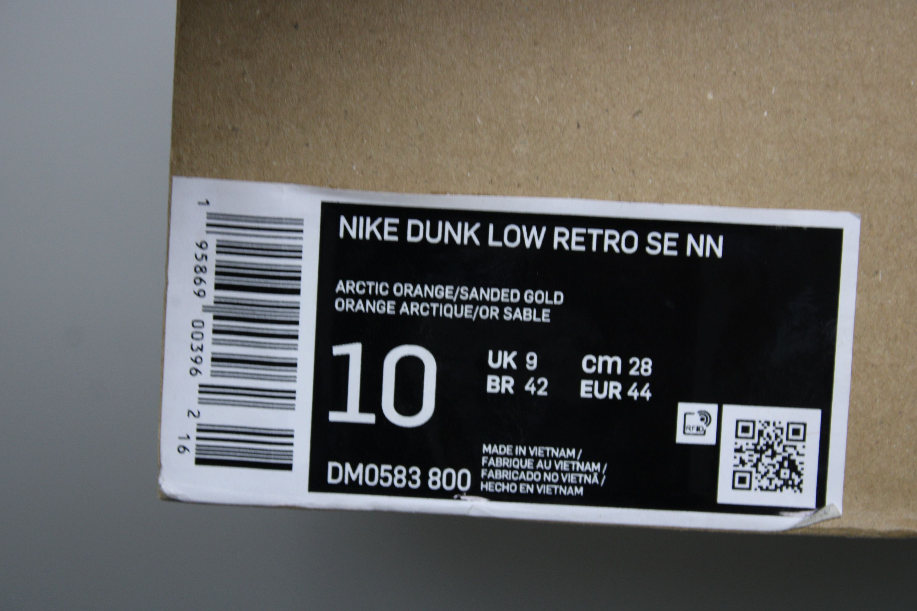Nike Dunk Low Retro SE NN Sun Club Sz 10 Size US 10 / EU 43 - 12 Thumbnail