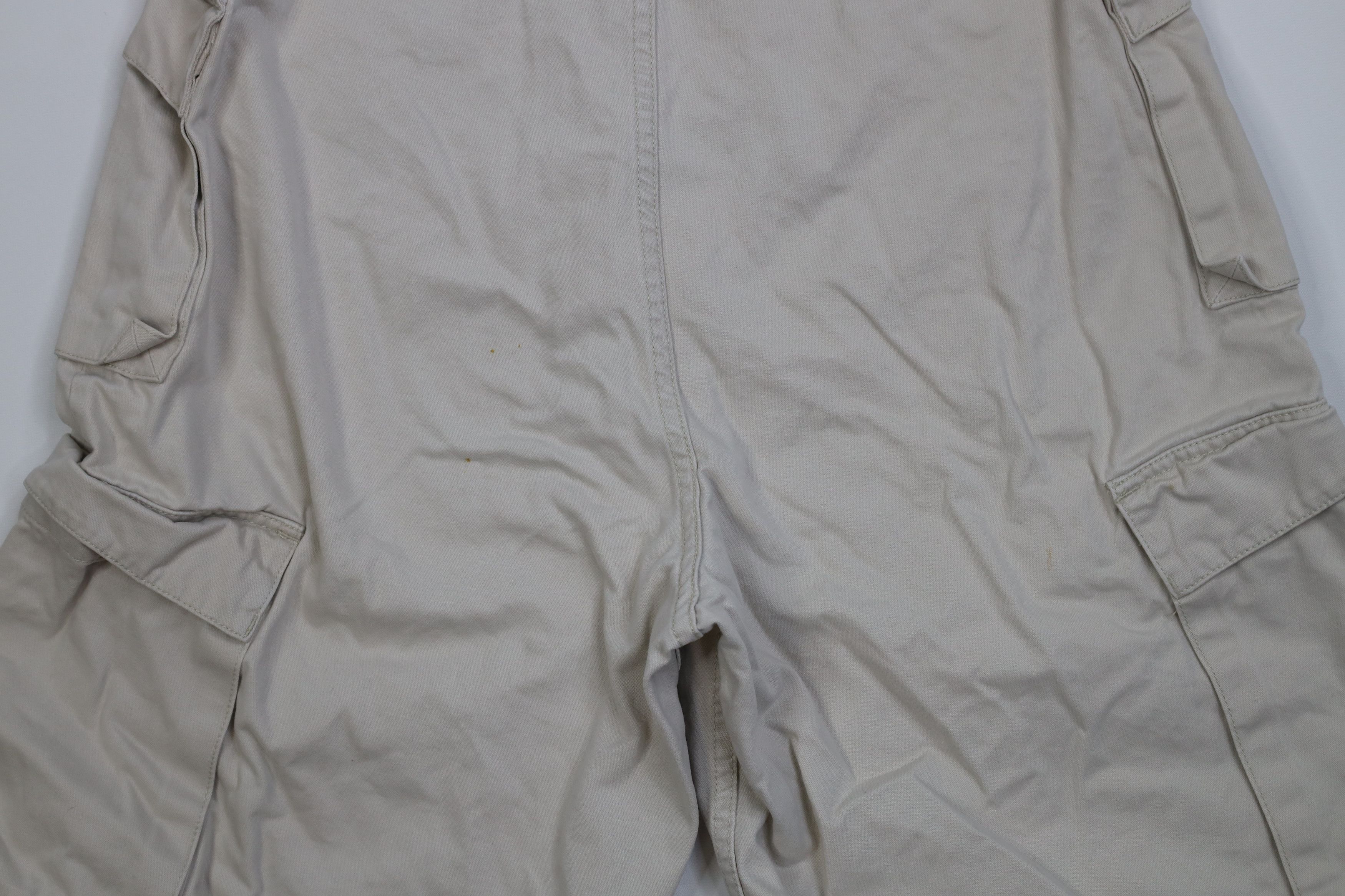Levi's Vintage 90 Levis Silvertab Loose Fit Big Pocket Cargo Shorts Size US 36 / EU 52 - 11 Thumbnail